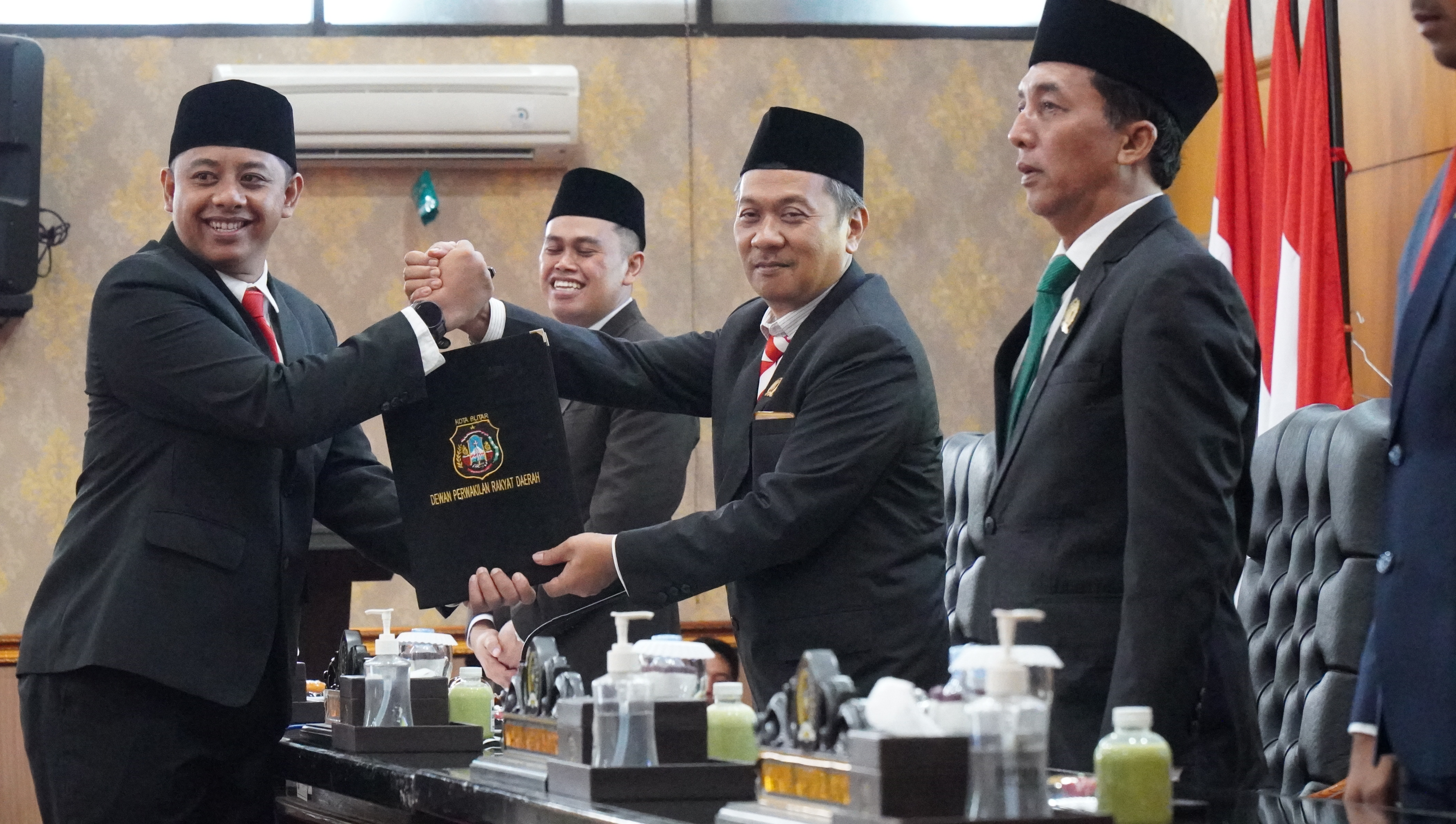 28 Oktober 2026 Rapat Paripurna DPRD