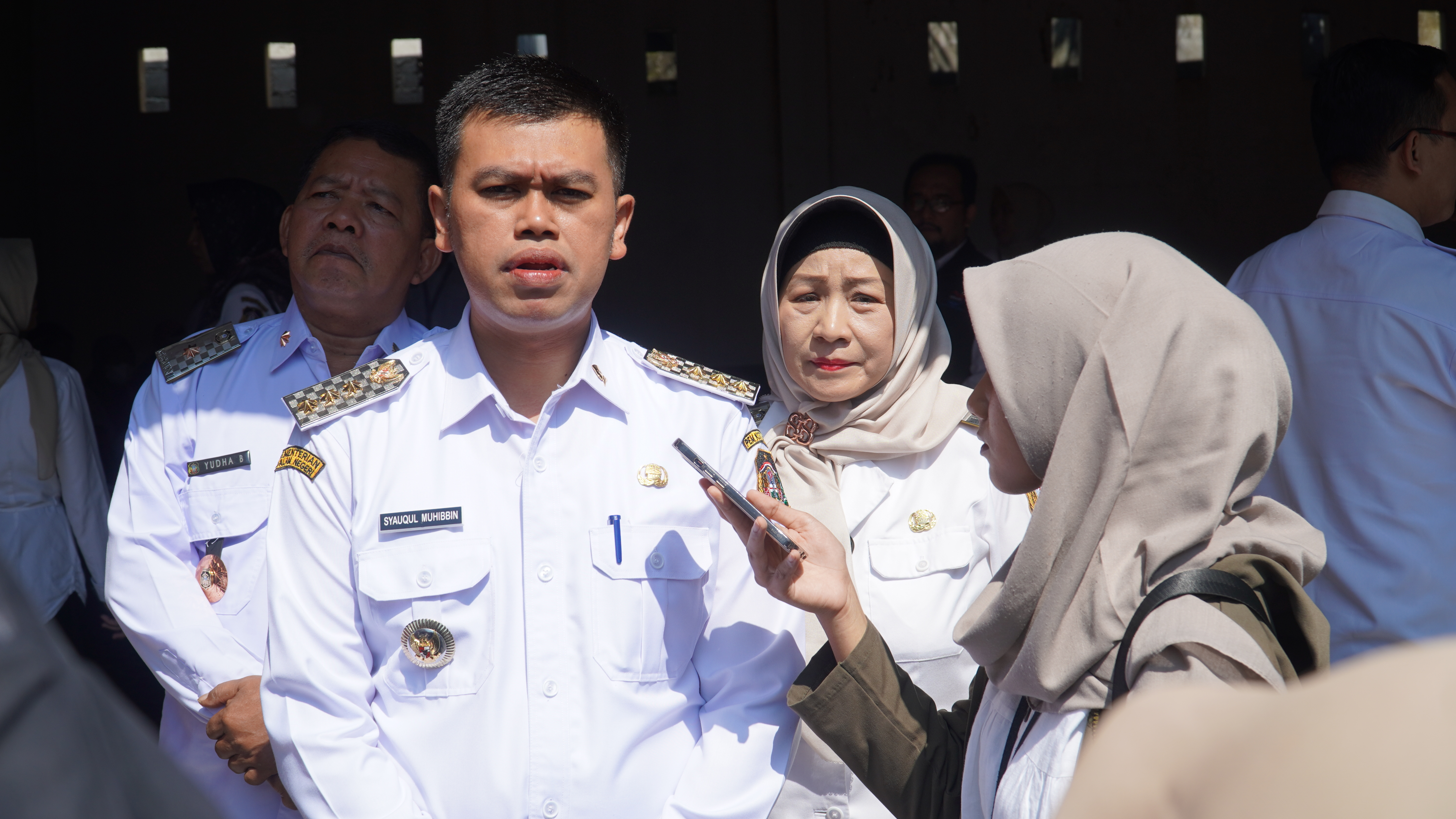12 Maret 2025 - Penyaluran BANSOS PKH PLUS Tahap 1 Thn 2025 di halaman Kantor DINSOS