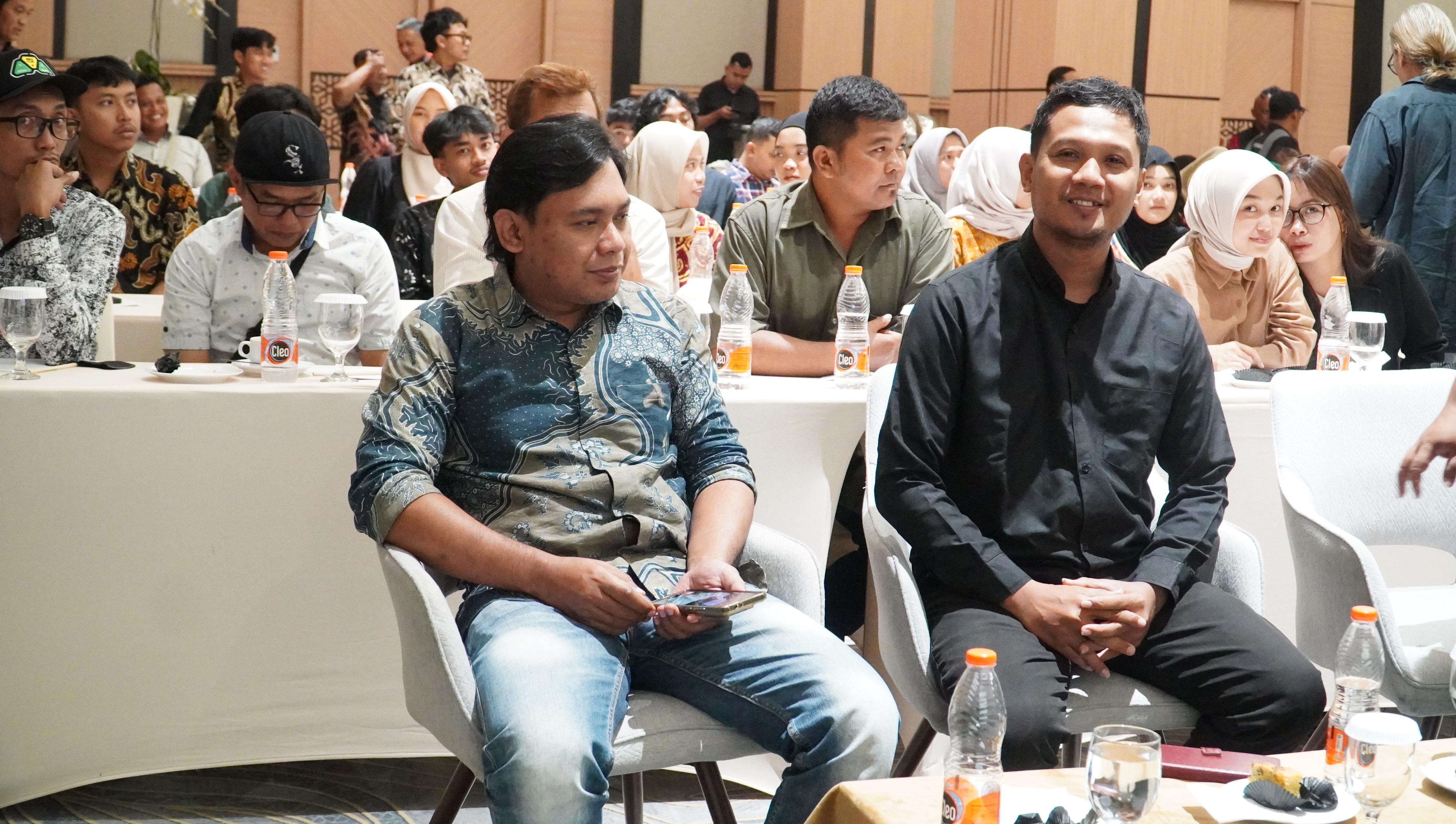 25 September 2025 - Sosialisasi dan Pendidikan Pemilih di Ballroom Hotel Santika