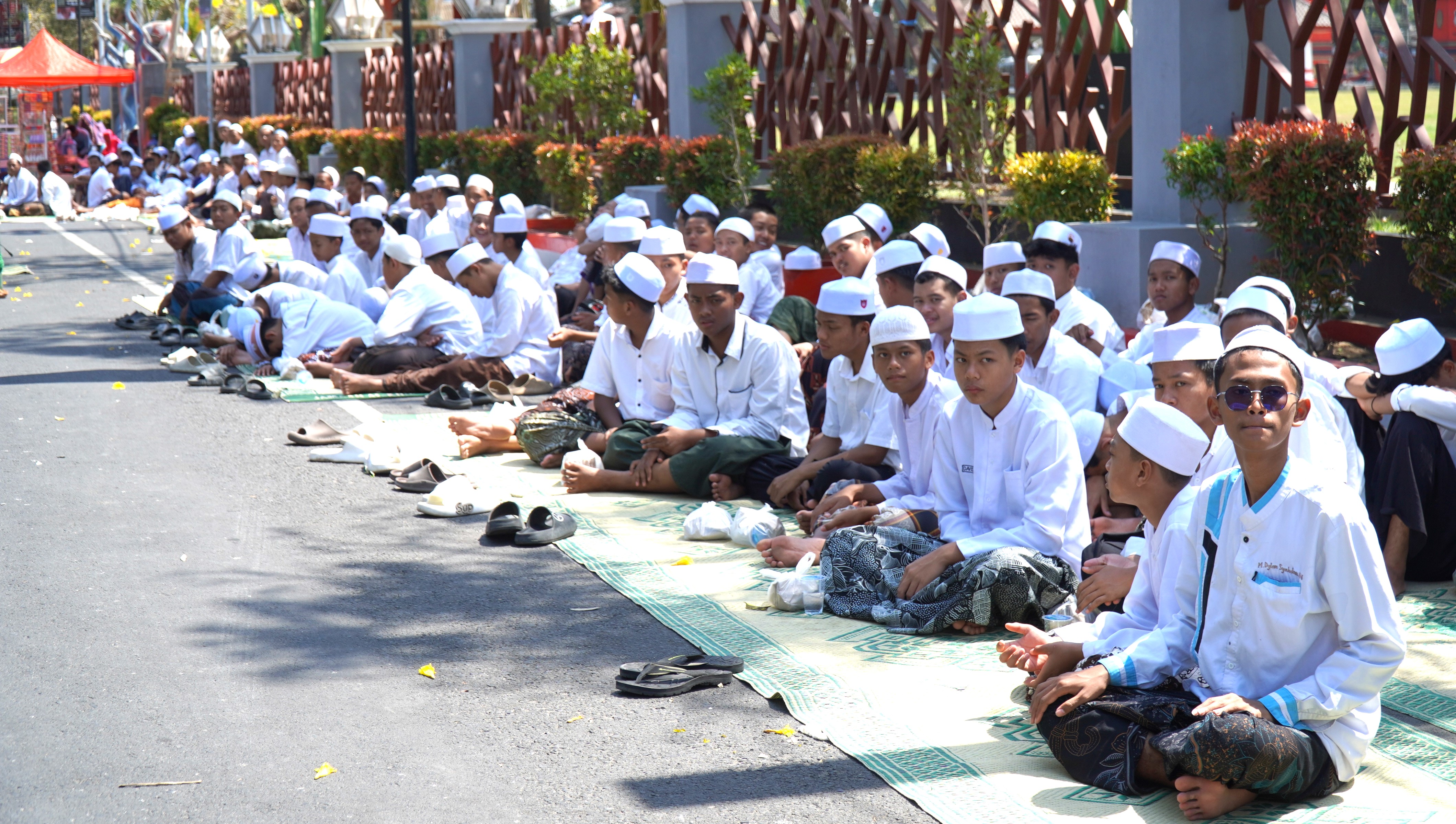 17 Oktober 2026 - Haul MASYAYIKH Kota Blitar di Masjid Agung Kota Blitar
