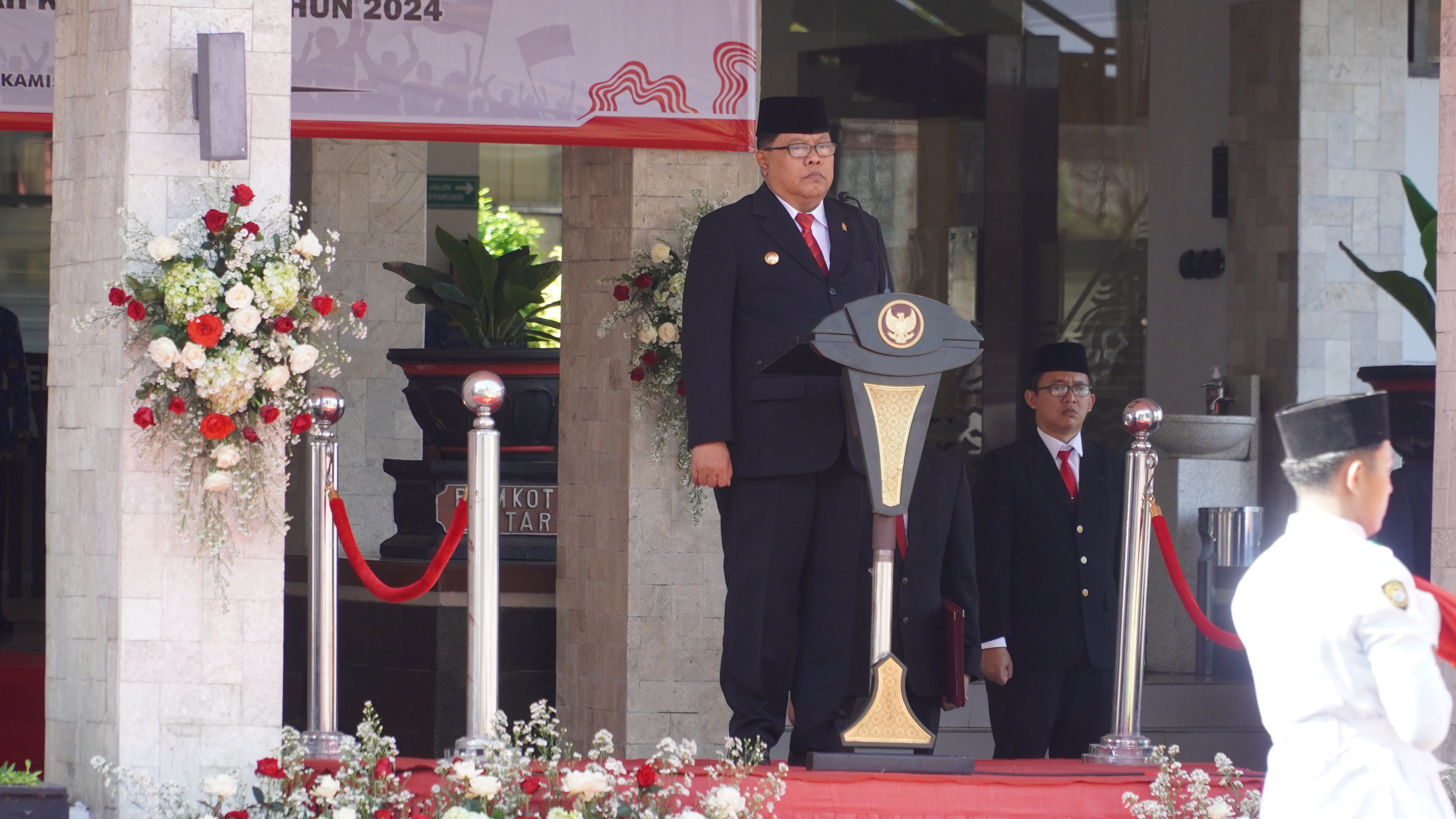 19 Desember 2024 - Upacara Peringatan HARI BELANEGARA Ke-76 &amp;amp; HARI IBU Ke-96 Pemkot Blitar Tahun 2024
