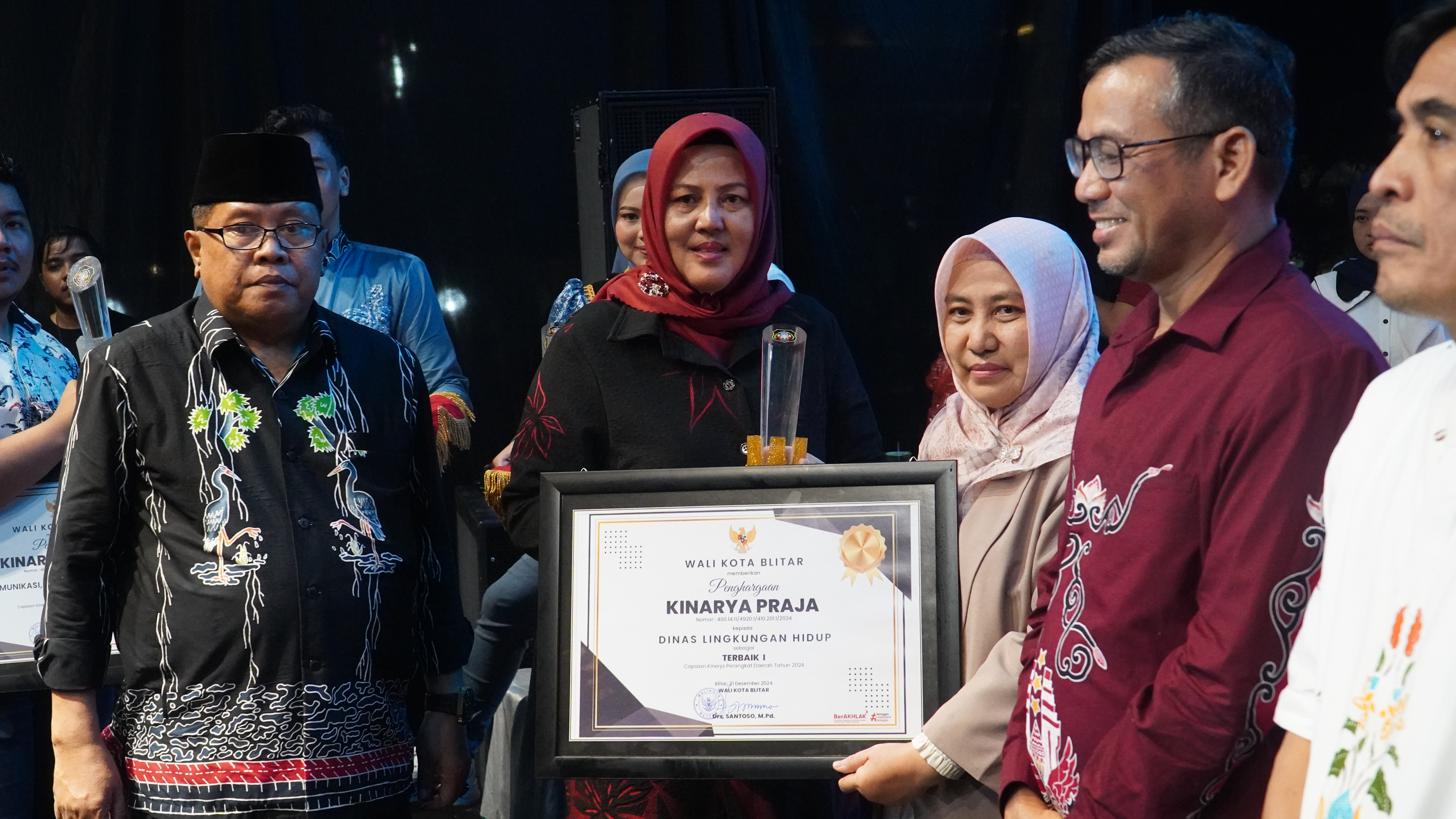 31 Desember 2024 - Semarak TAHUN BARU 2025 dan Apresiasi Kinerja Pembangunan PEMKOT BLITAR