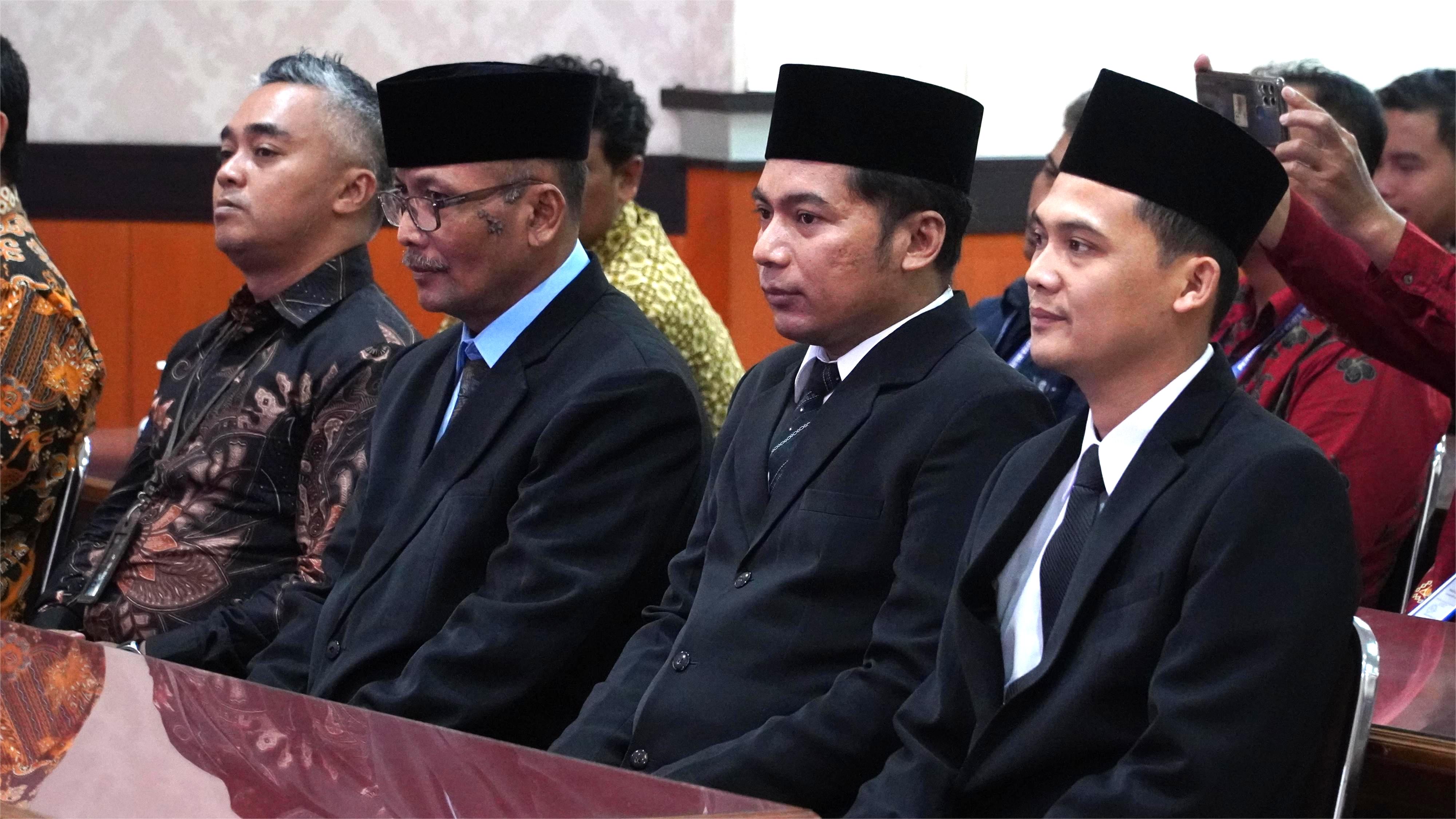 31 Januari 2025 - Pelantikan Direktur PERUMDA TIRTA PATRIA &amp;amp; Direktur Utama serta Anggota Direksi Perumda BPR Kota Blitar Tahun 2025