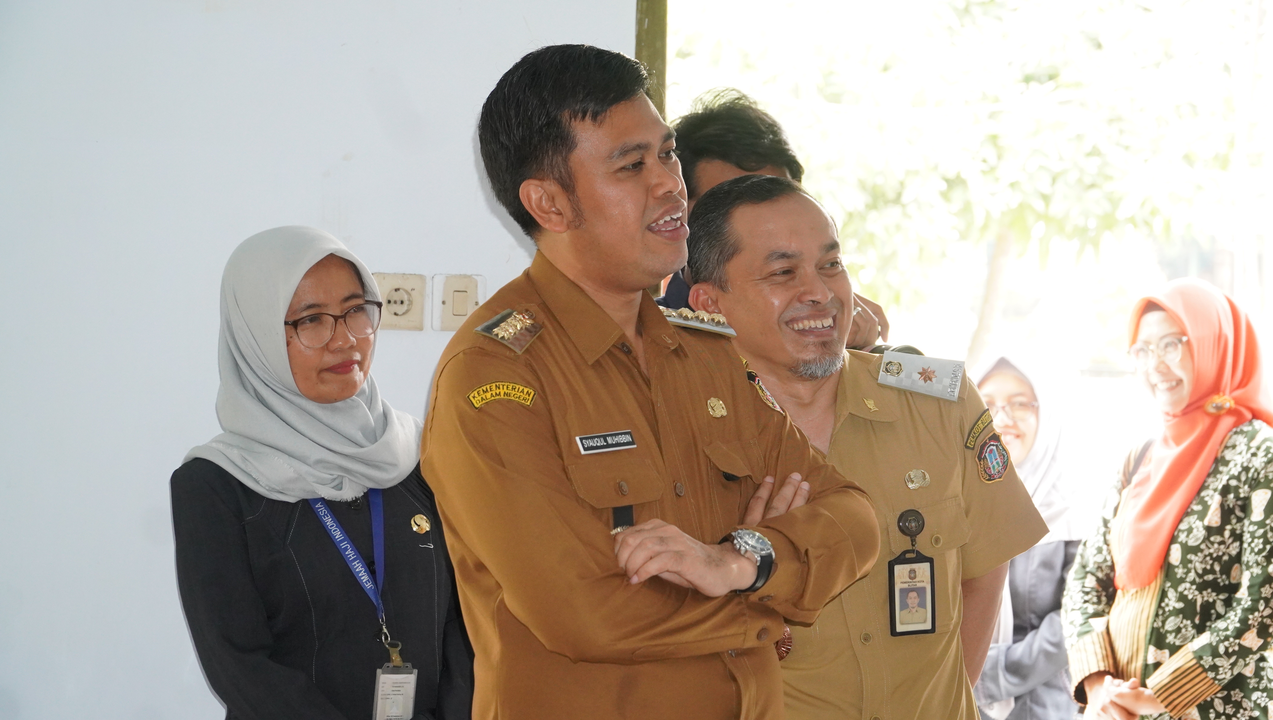 11 November 2025 - Monitoring Penggunaan SMART BOART agar belajar lebih Asik di SDN Sananwetan 2 Kota Blitar
