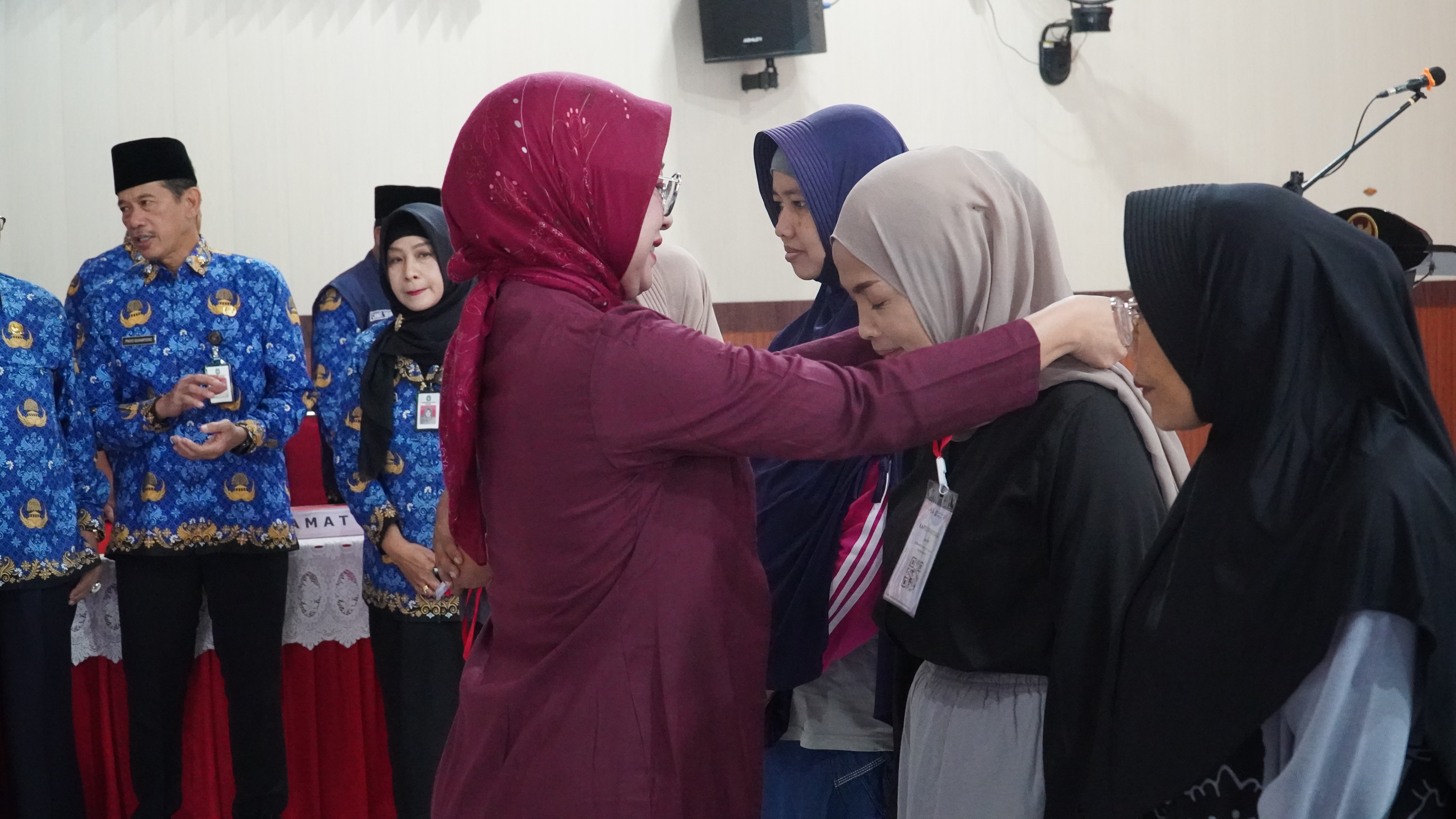 17 Februari 2025 - Penyerahan Simbolis KARTU RASTRADANON TUNAI Tahun 2025