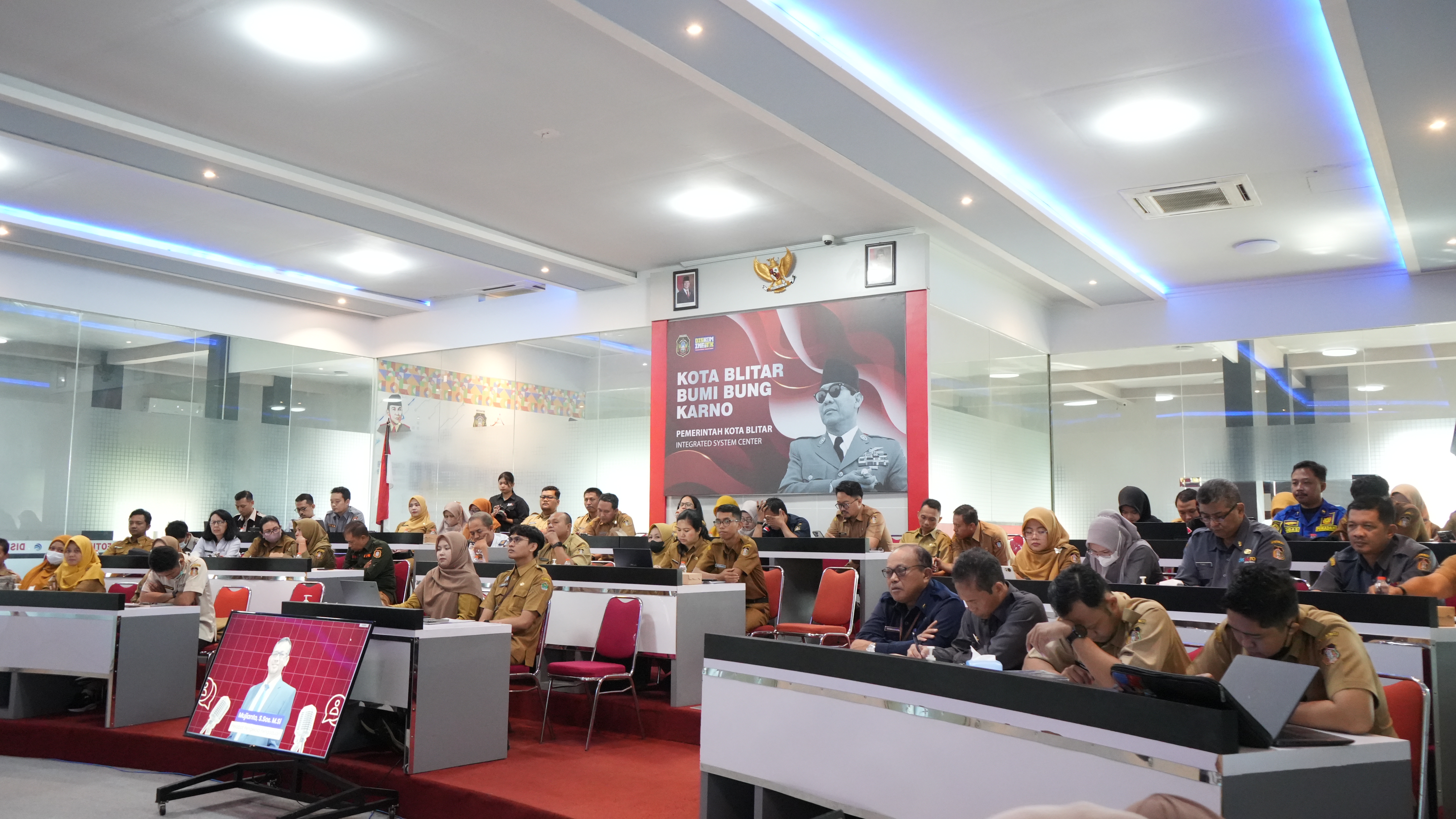Bimtek Berdaya Dalam Menangani Pengaduan dan meningkatkan kualitas Pelayanan di ISC