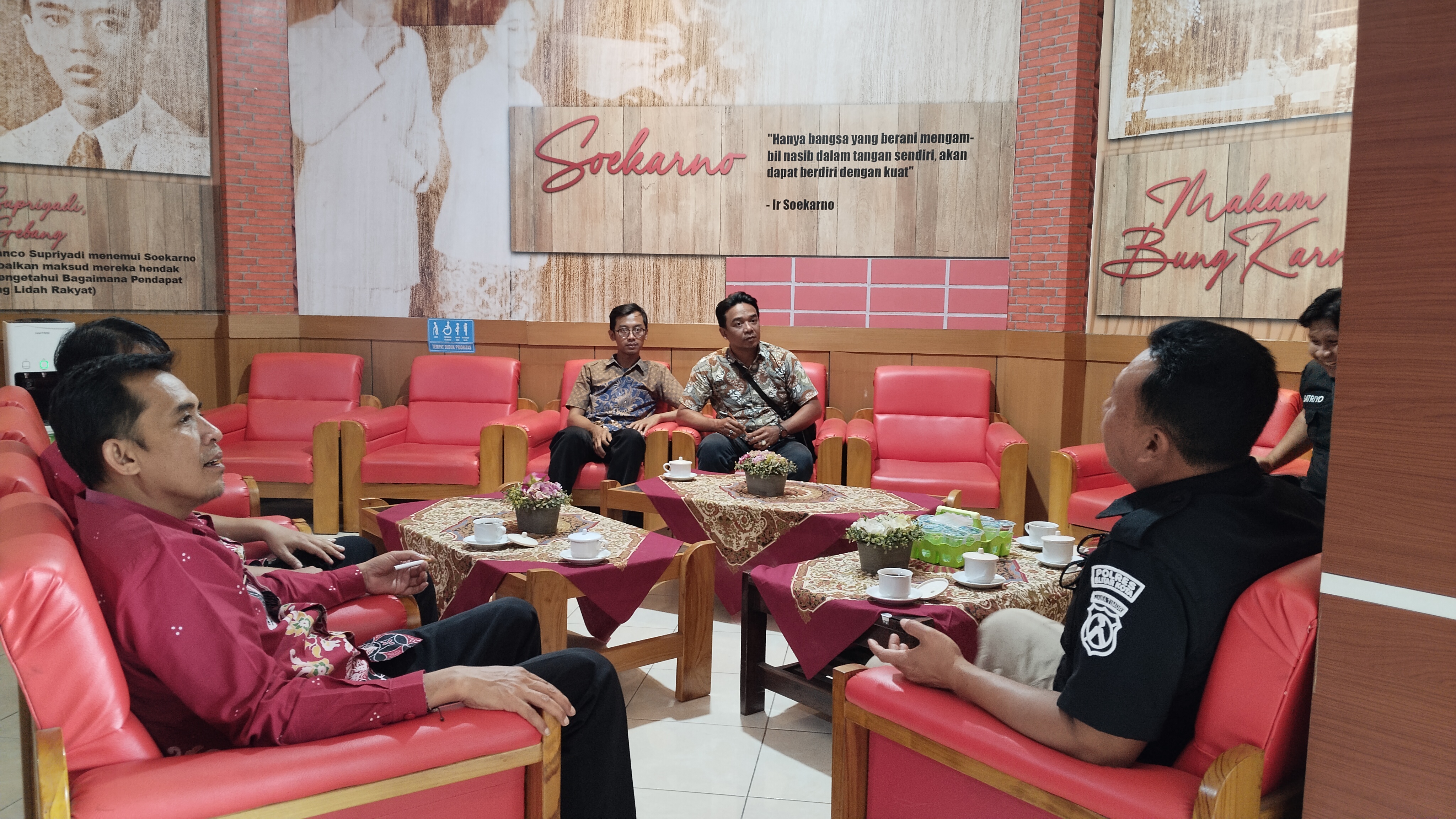 3 September - 2026 Koordinasi Personil IT Polresta dg Bapak Kepala Dinas Diskominfotik membahas dukungan Akses CCTV