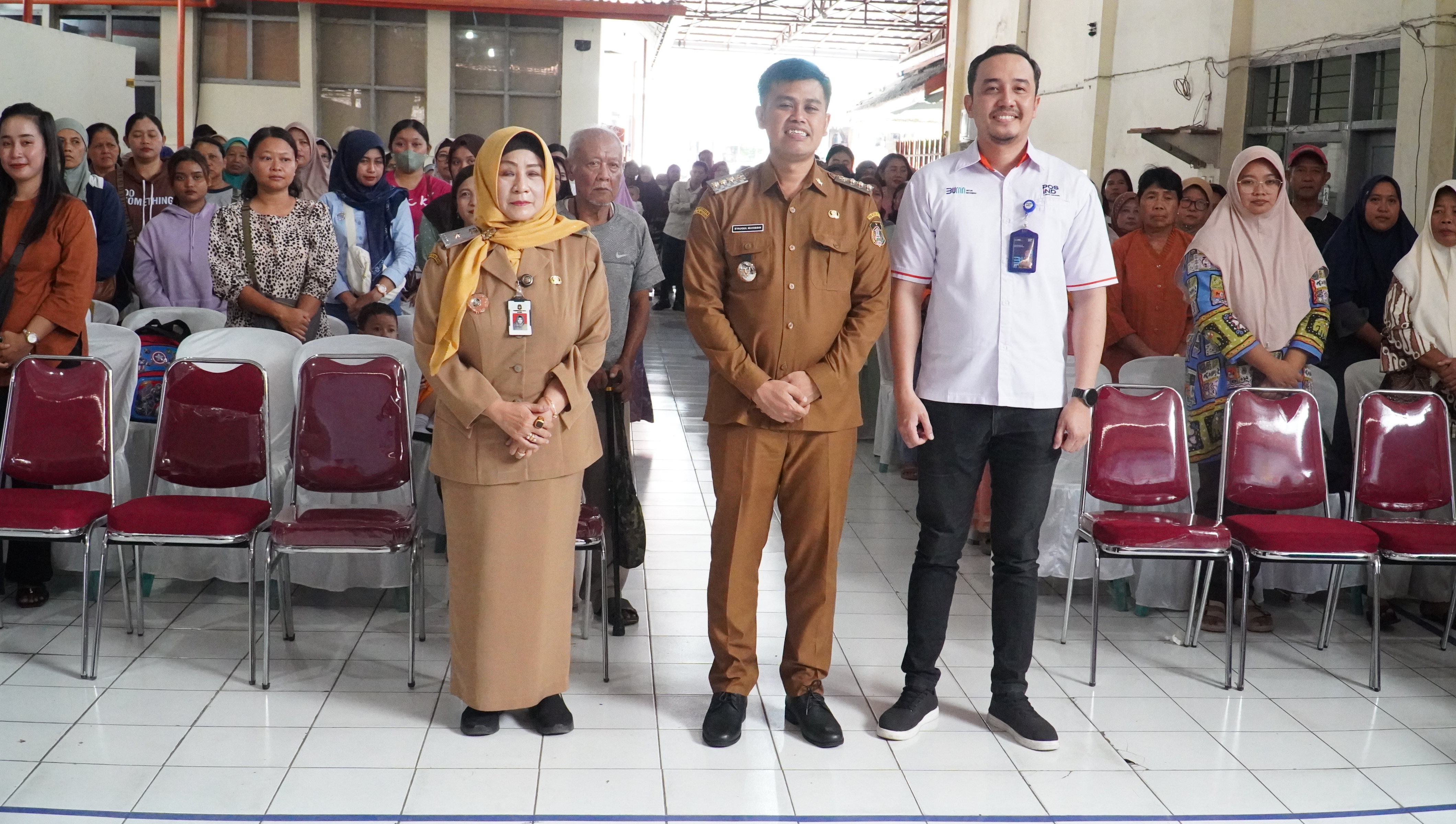 24 November 2025- Penyerahan Bantuan Penerima Manfaat BLTS KESRA 2025 di Kantor POS Blitar