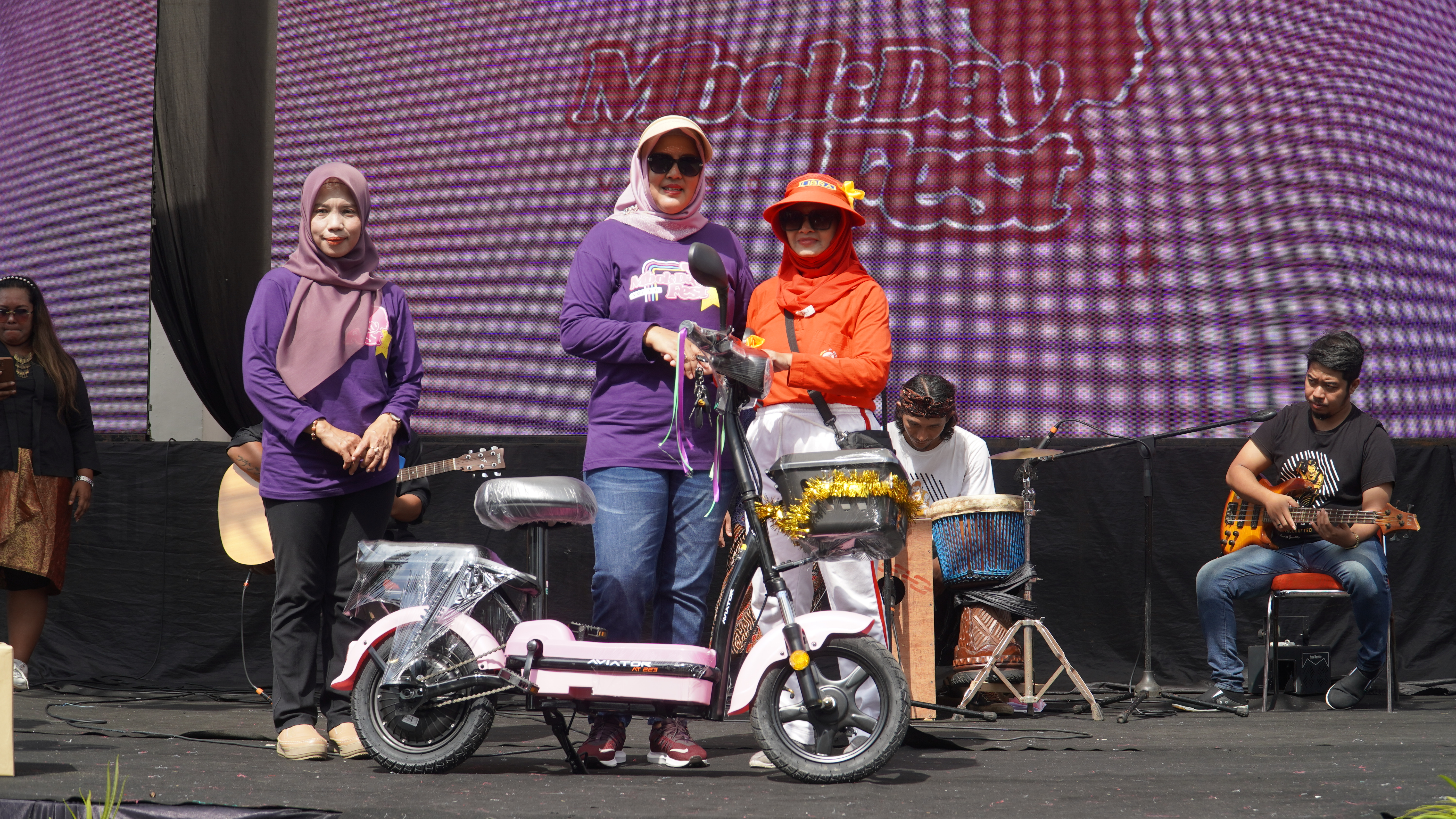 21 Desember 2024 - Pembukaan MBOK DAY FESTIVAL 2024 di halaman PASAR LEGI