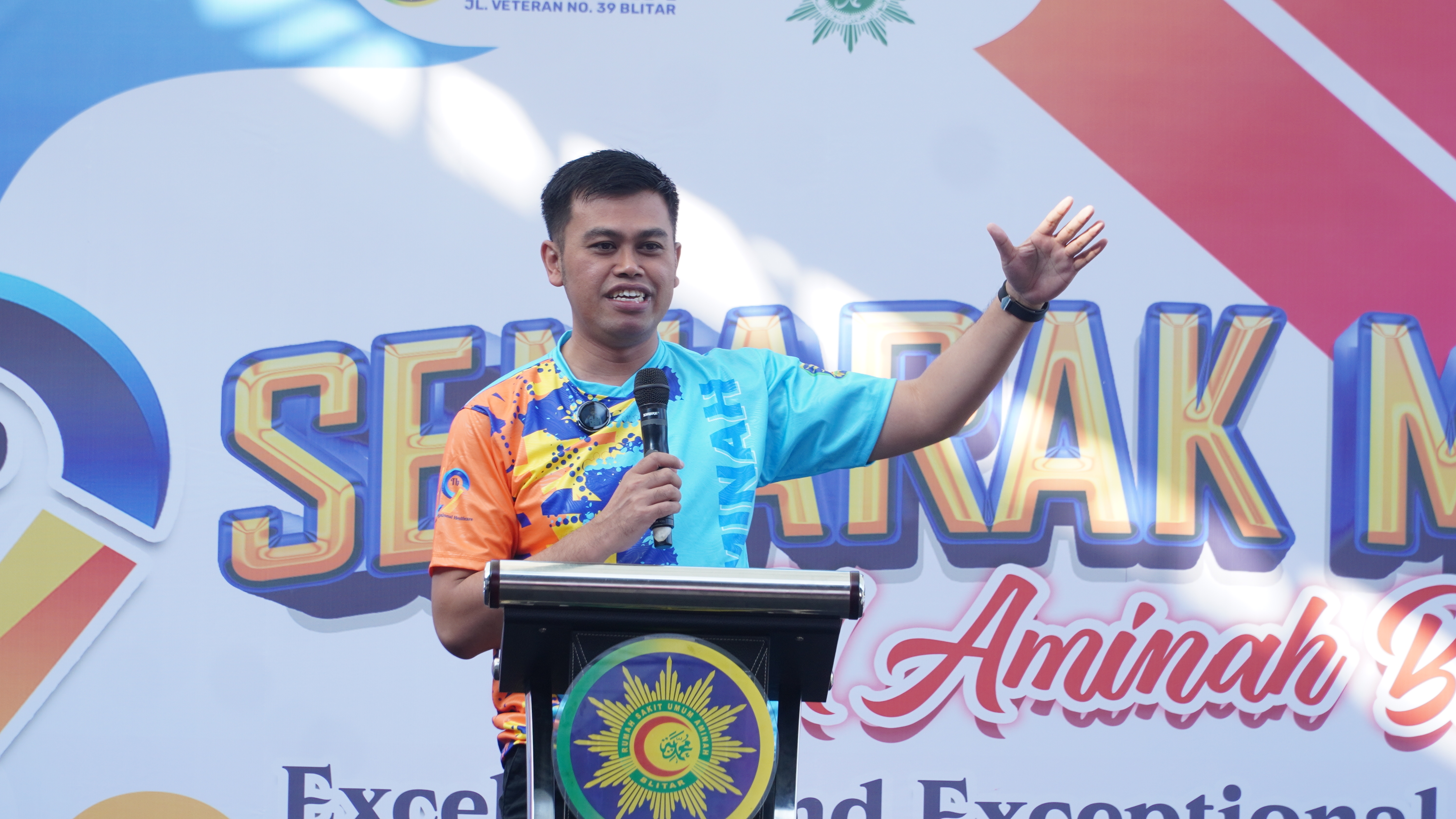 4 Mei 2025 - Jalan Sehat dalam rangka HUT RSU AMINAH K-19  di Lapangan Volly Warga Rw 07 Jl.Irian Kelurahan Kepanjenkidul