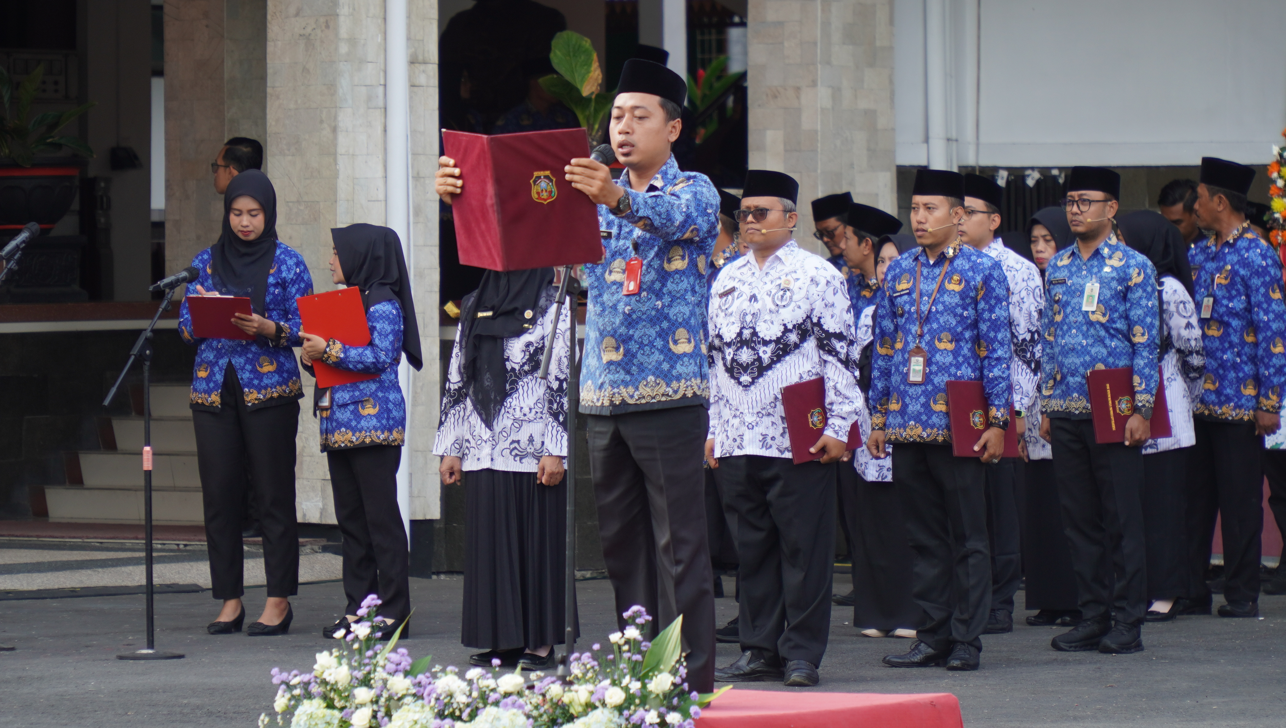 1 Desember 2025 - Upacara Ziarah di Makam Bung Karno HUT K-54 KORPRI &amp;amp; HUT K-80 PGRI