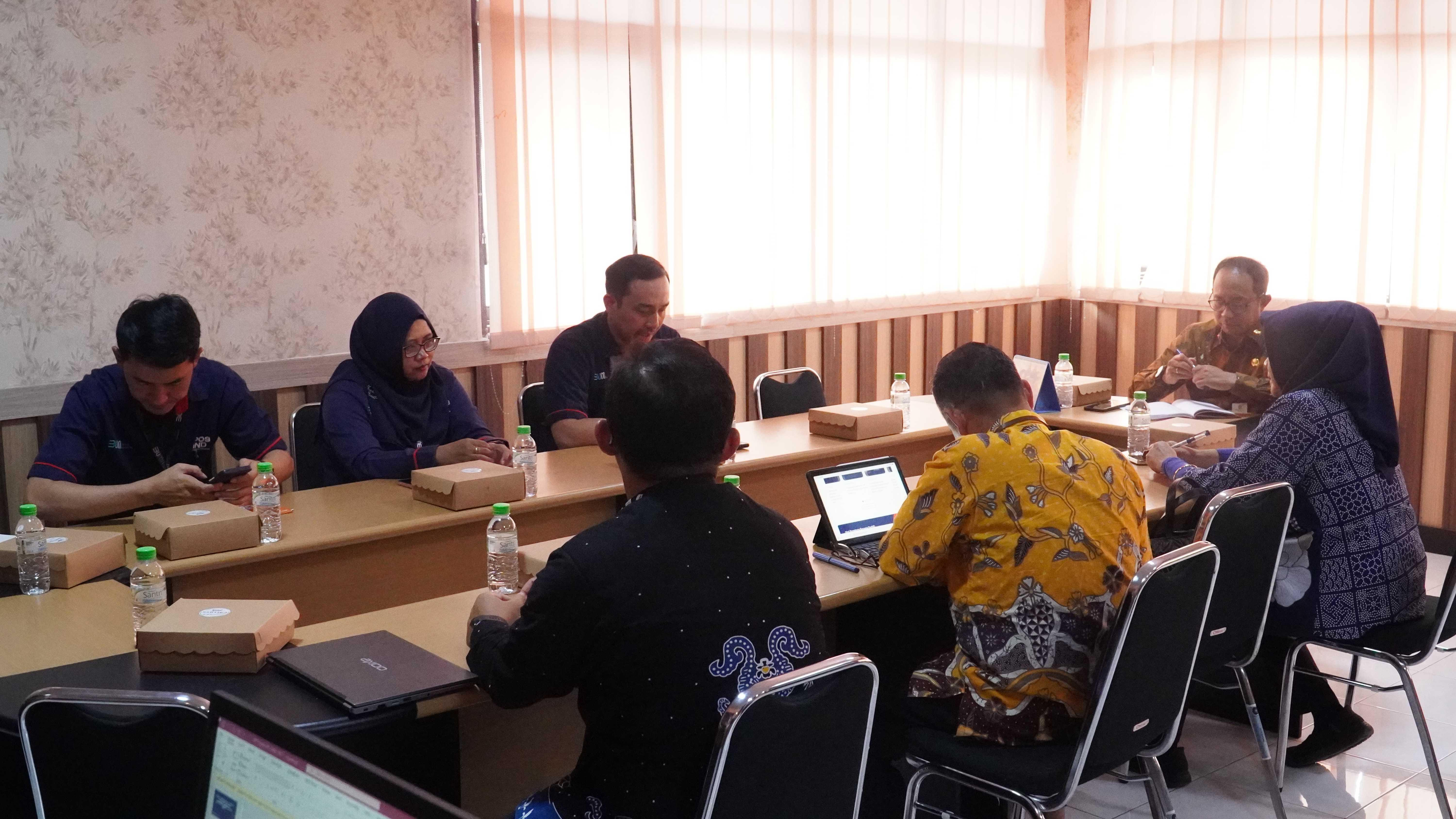 21 Mei 2025 - Audensi PT POS Indonesia KC Kota Blitar di Ruang Rapat Lt 2 BPKAD