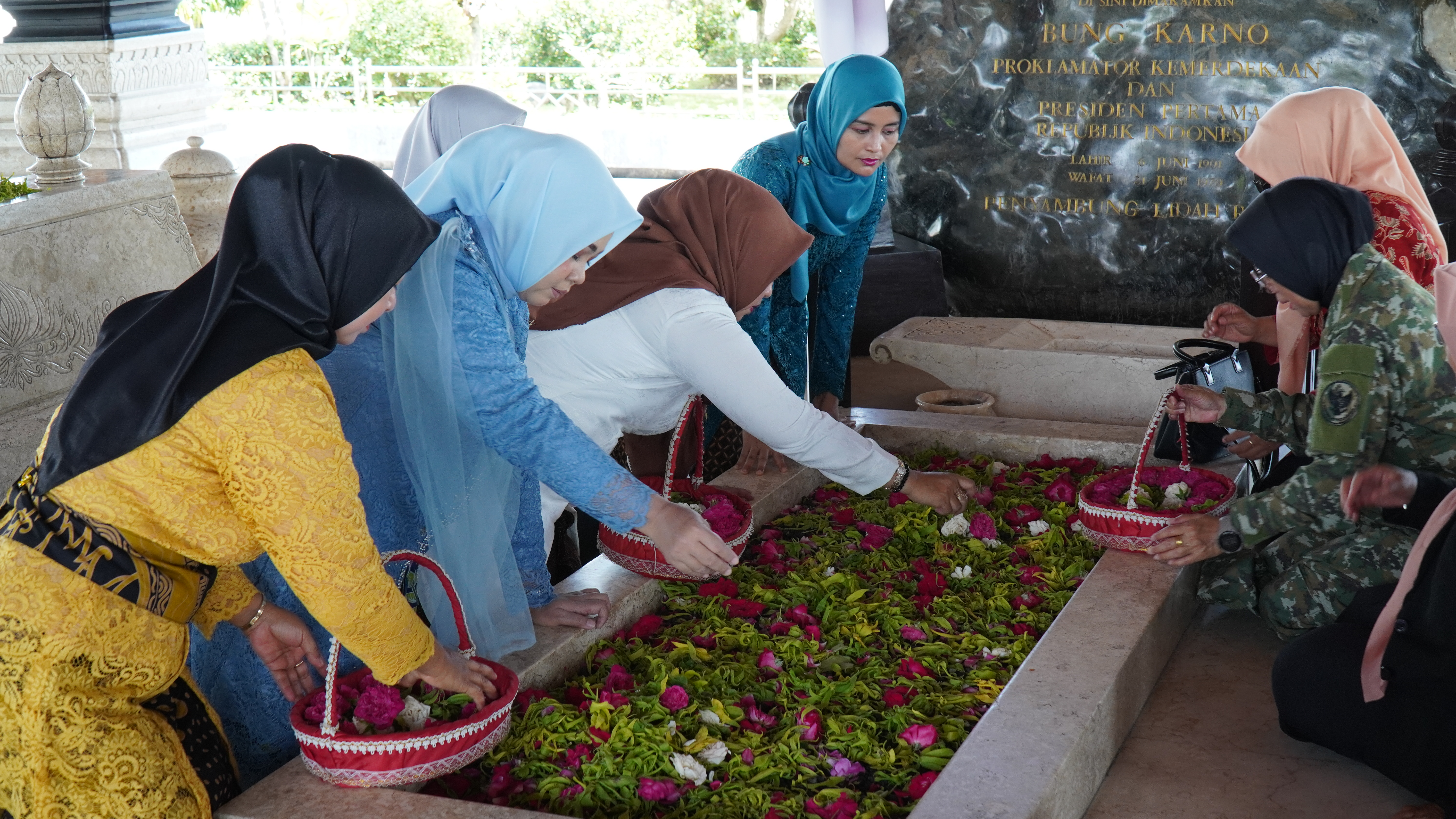22 Desember 2025- Upacara Ziarah Peringatan Hari Ibu tahun 2025 di Makam Bung Karno