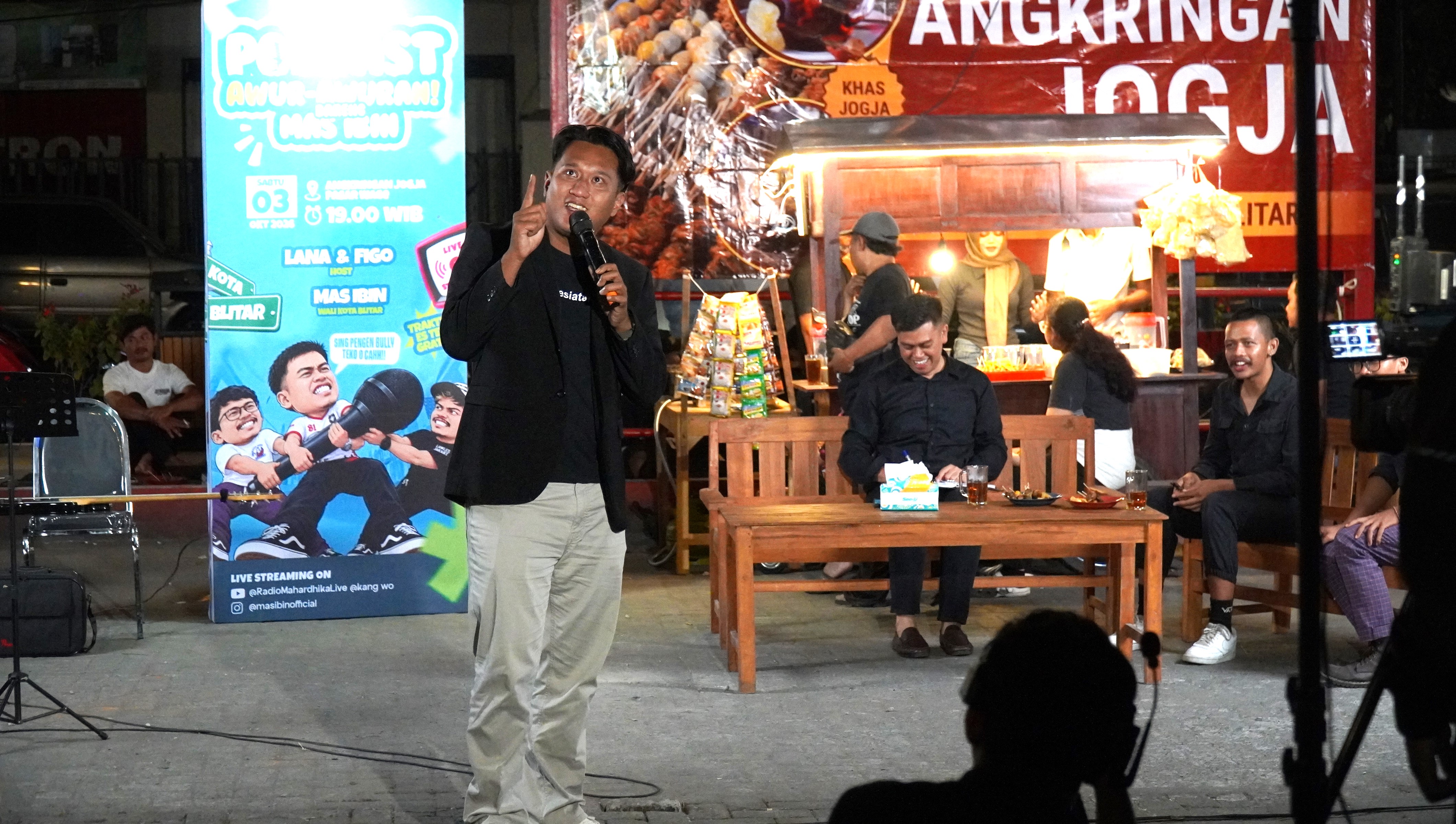 Podcast Awur2an Bareng MAS IBIN di Angkringan Jogja Pasar Wage
