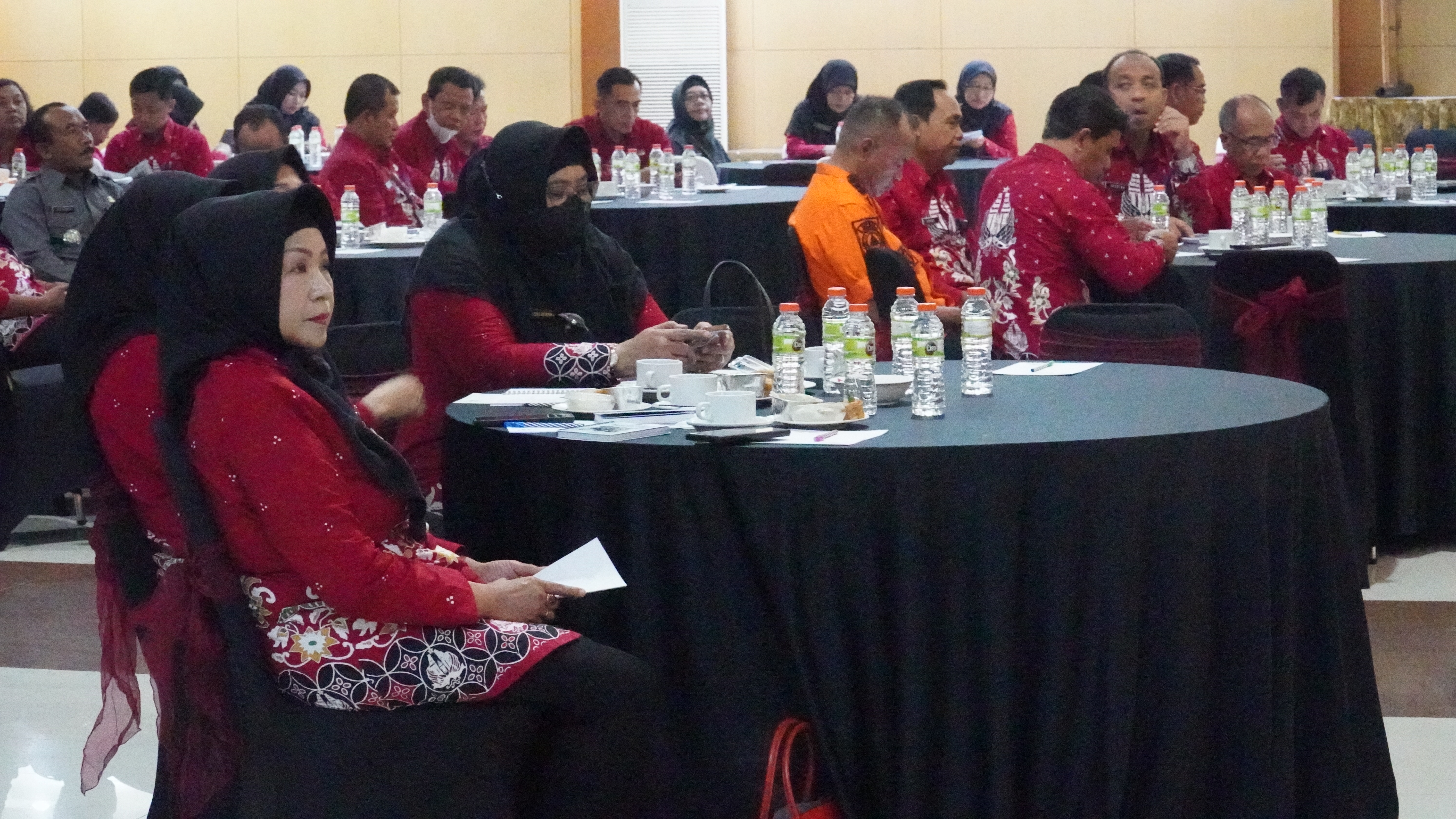28 November 2024 -  Orientasi Penyusunan Perancangan Awal RPJMD Kota Blitar Tahun 2025 di Hall KAGAWARA Hotel PP