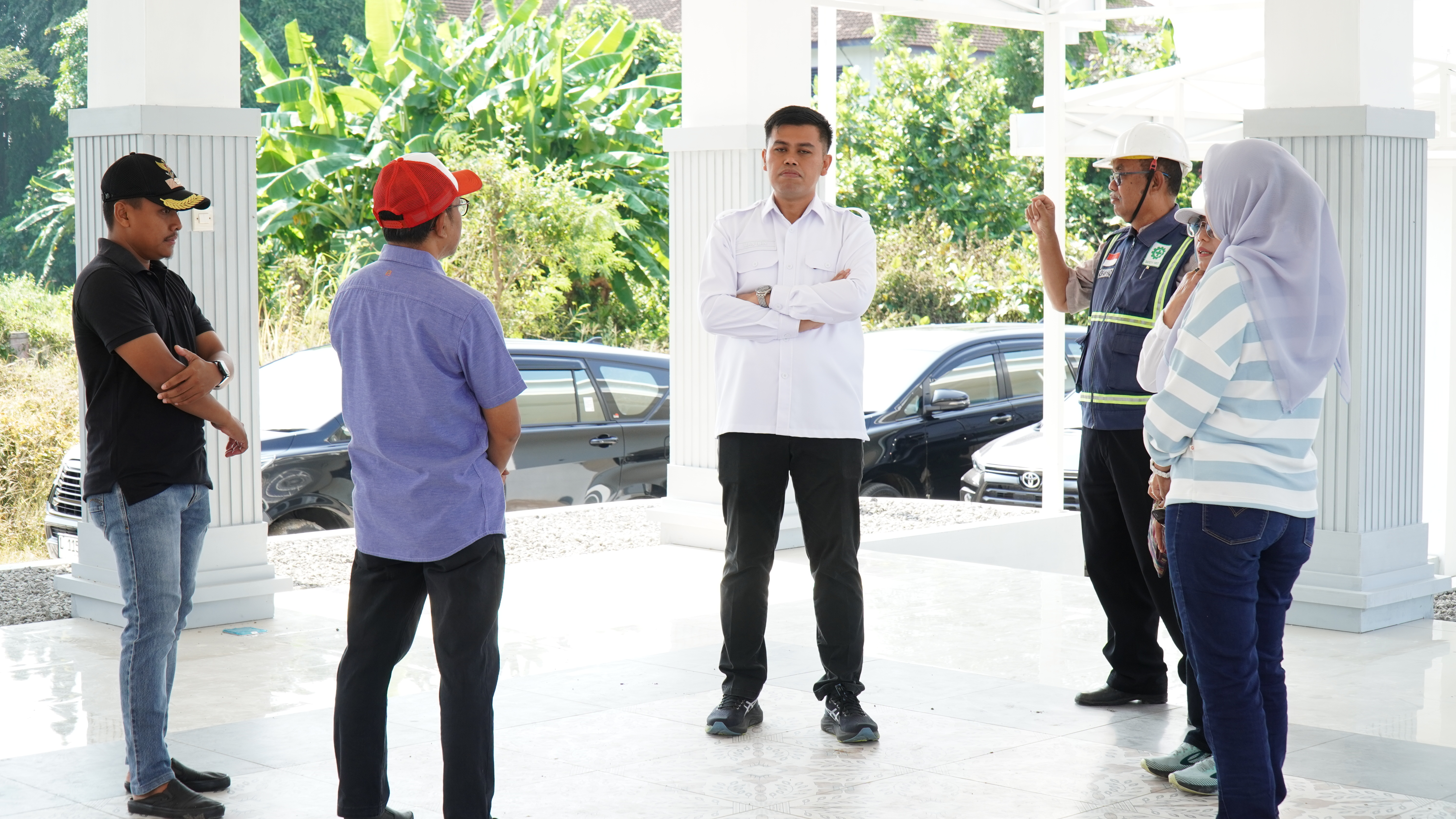 20 Desember 2025- Monev Proyek Strategis di Pemb.Kel.Plosokerep, Pemb.Outbond Gedog Tahap2, Pemb.GOR Beladiri
