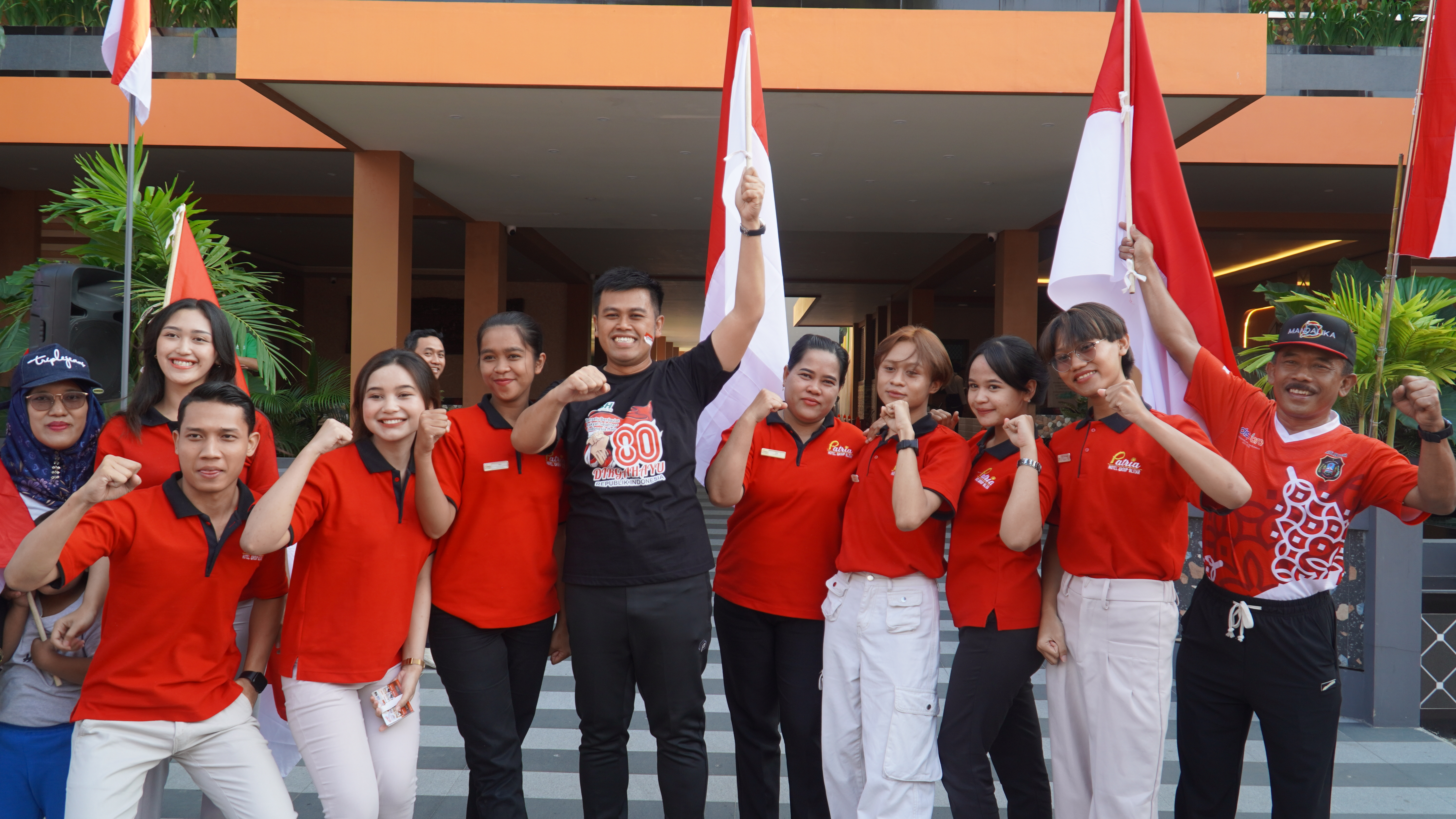 10 Agustus 2025-CAR FREE DAY (Pembagian Bendera Merah Putih)