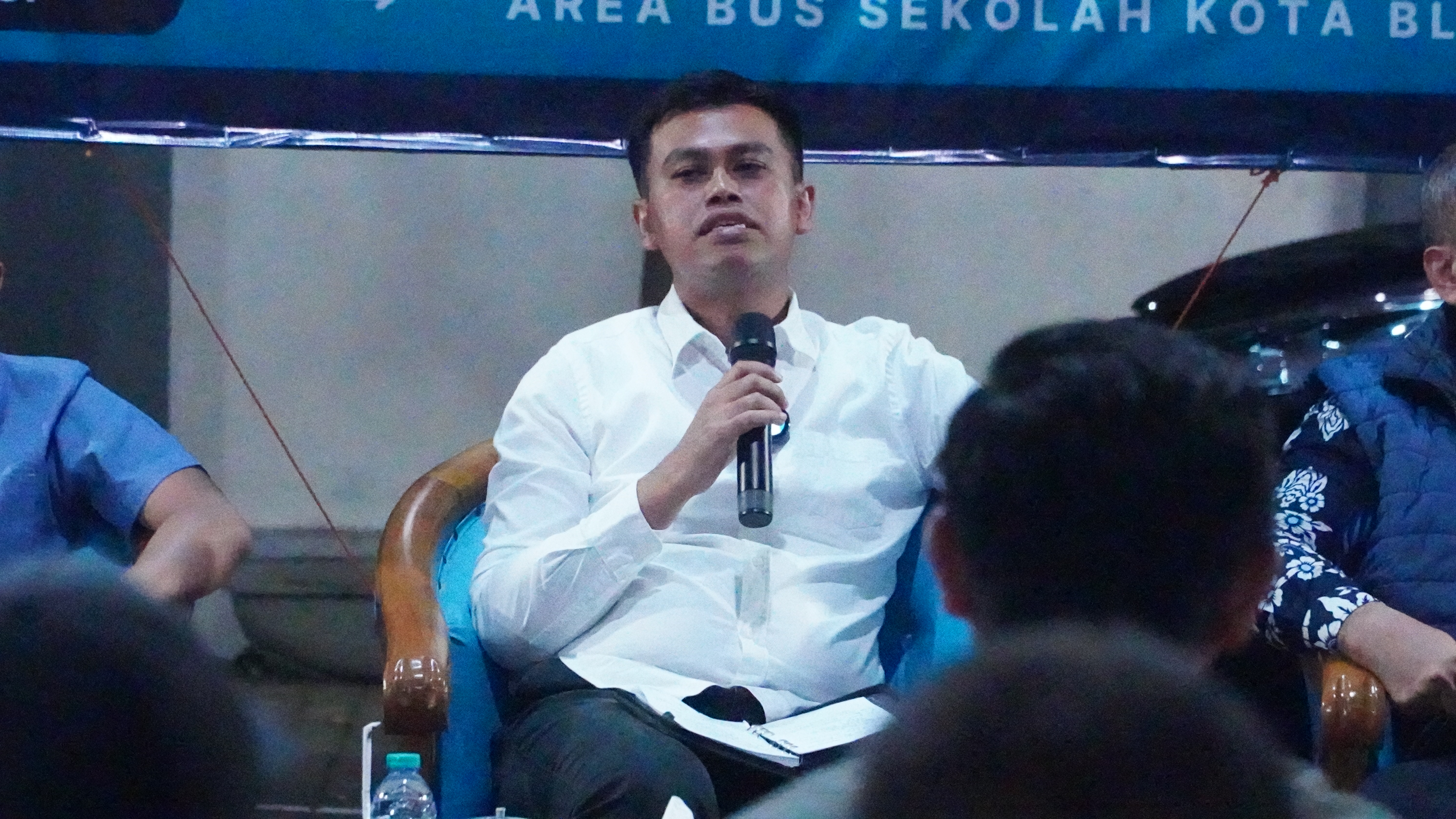 16 Juni 2025 - Jukir Ngopi Bareng MAS WALI di Area Bus Sekolah Dinas Perhubungan