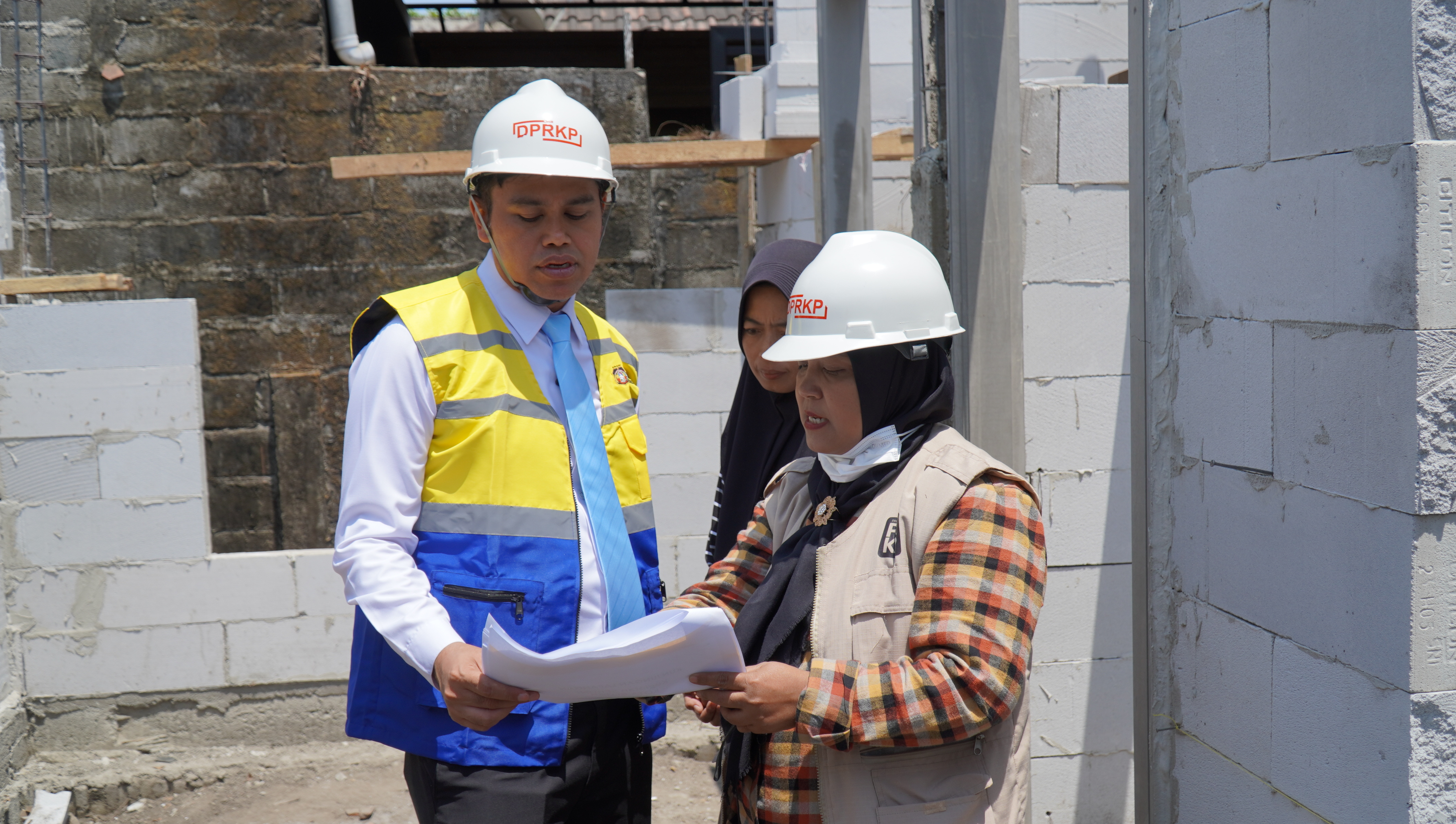 7 Sepetember - 2026 Monitoring Ke Penerima Bantuan RTLH di Jl.Kopi  & Jl.Sonokeling Kelurahan Rembang