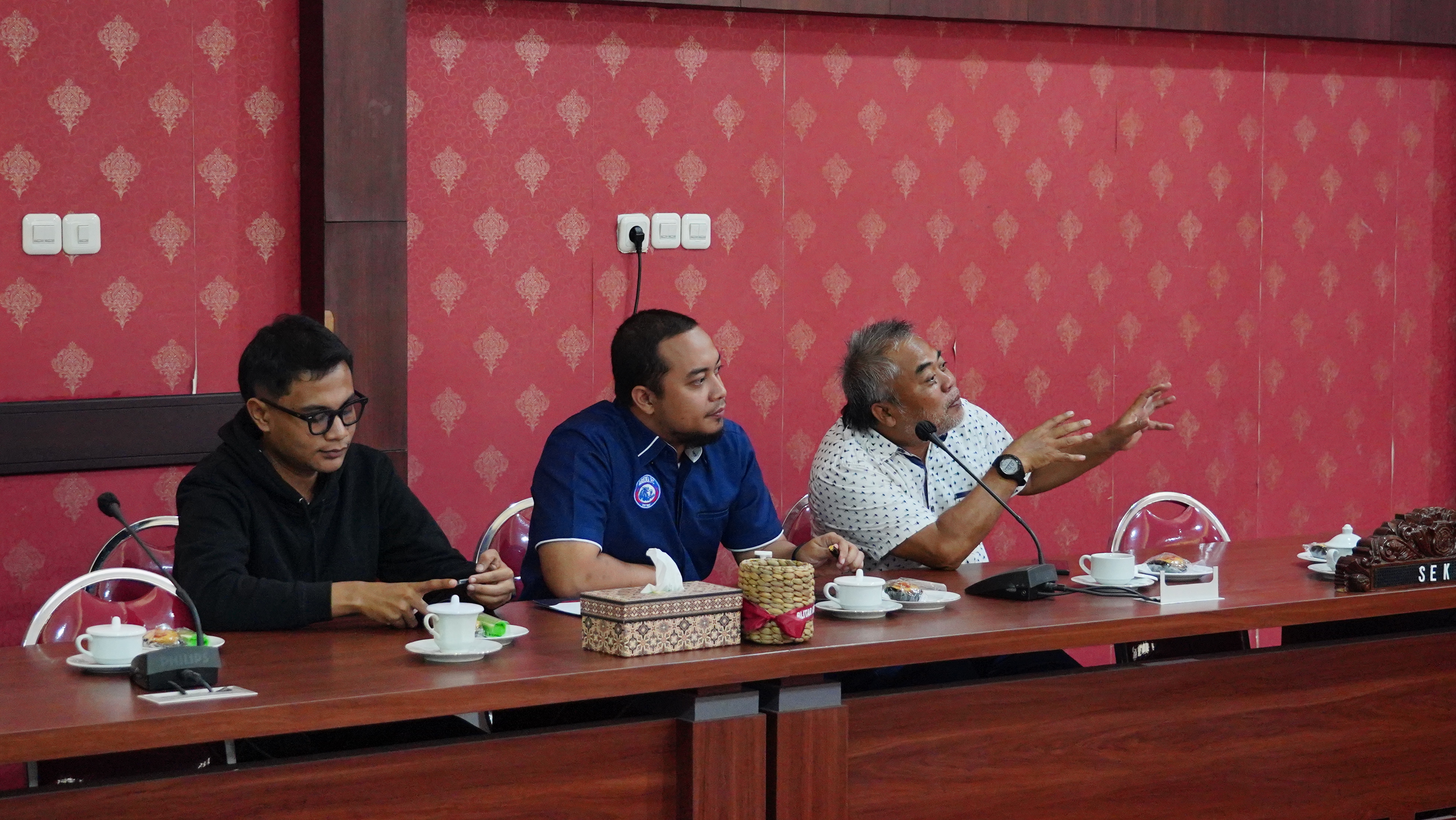14 Februari 2025 - Aundiensi Terkait Perpanjangan Pimjam Stadion Oleh Arema