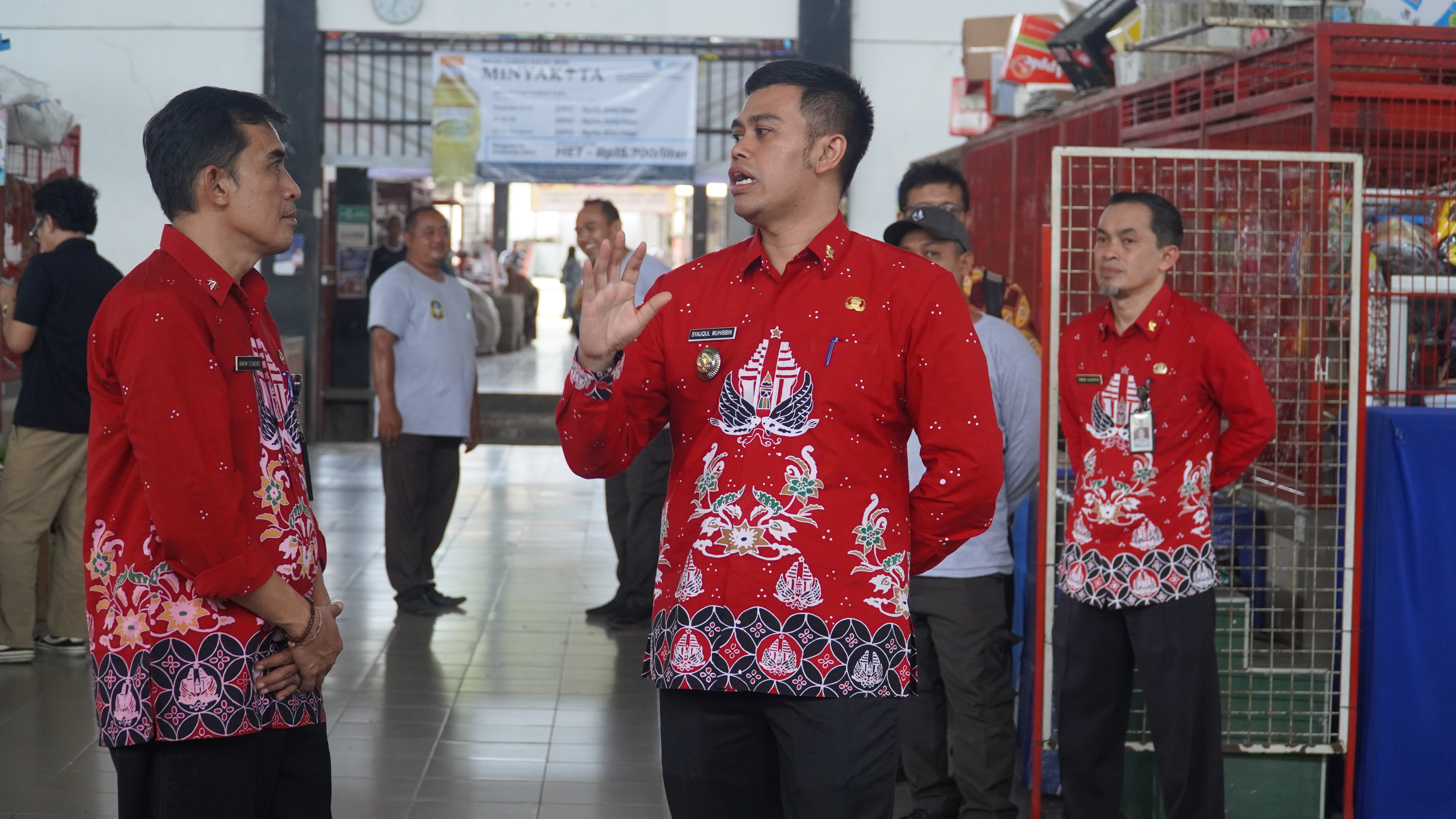 27 Maret 2025 - Walikota Blitar Belanja di  PASAR PON
