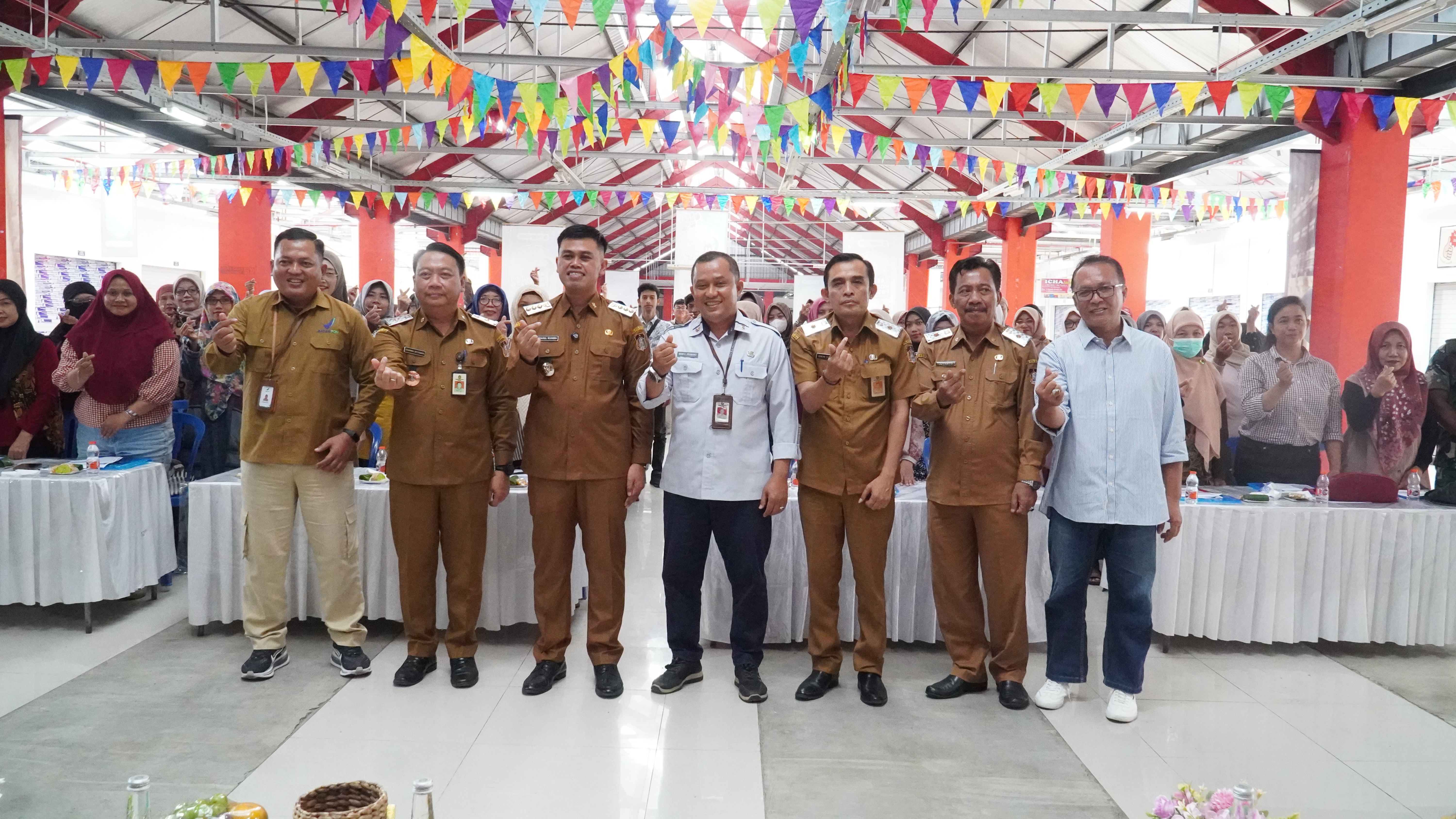 19 Agustus 2025-Sosialisasi Kepada Pelaku Usaha di lantai 2 Pasar Legi