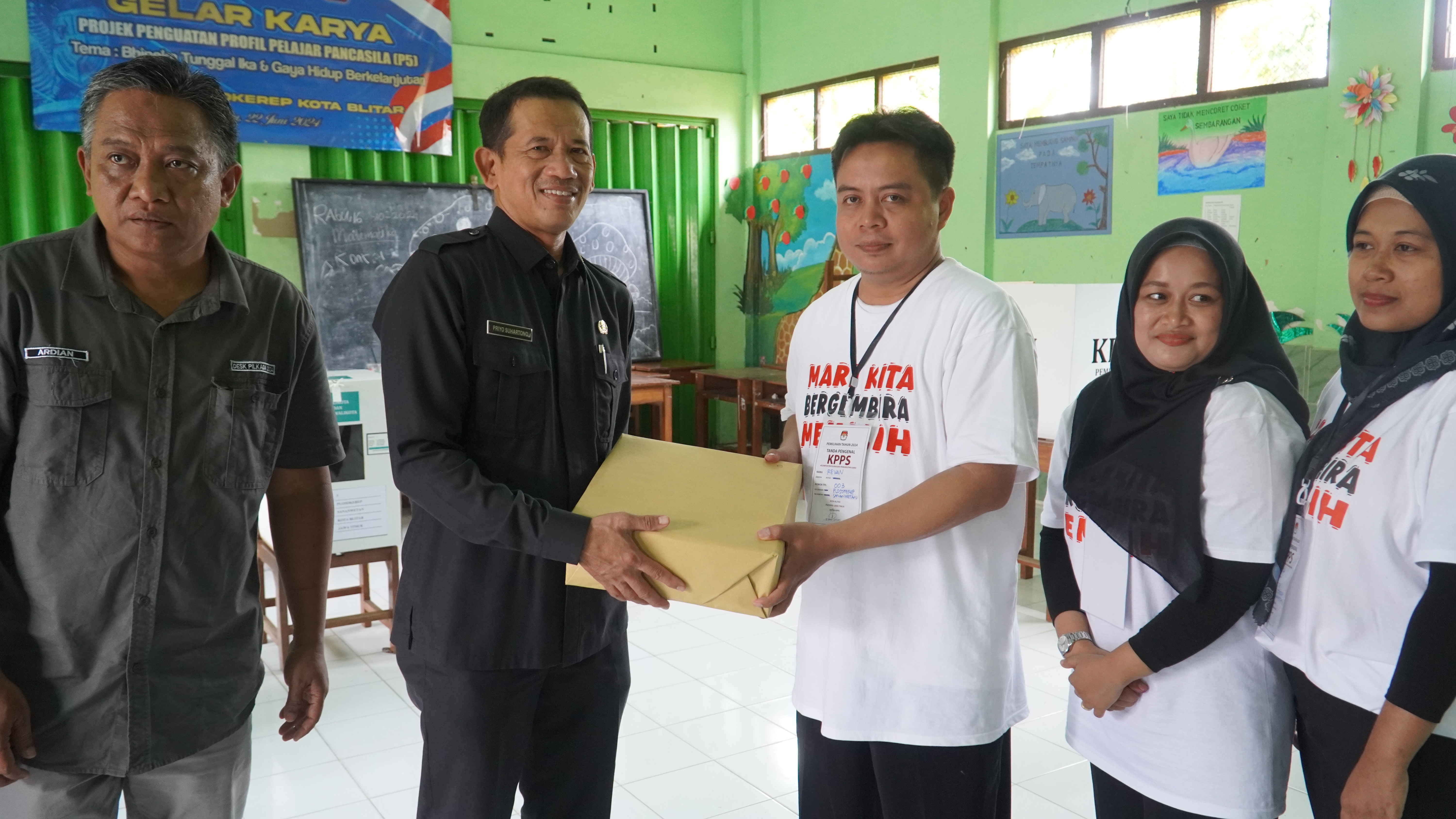 27 November 2024 -  Monitoring Pemungutan Suara PILKADA SERENTAK Tahun 2024 ( SEKDA)