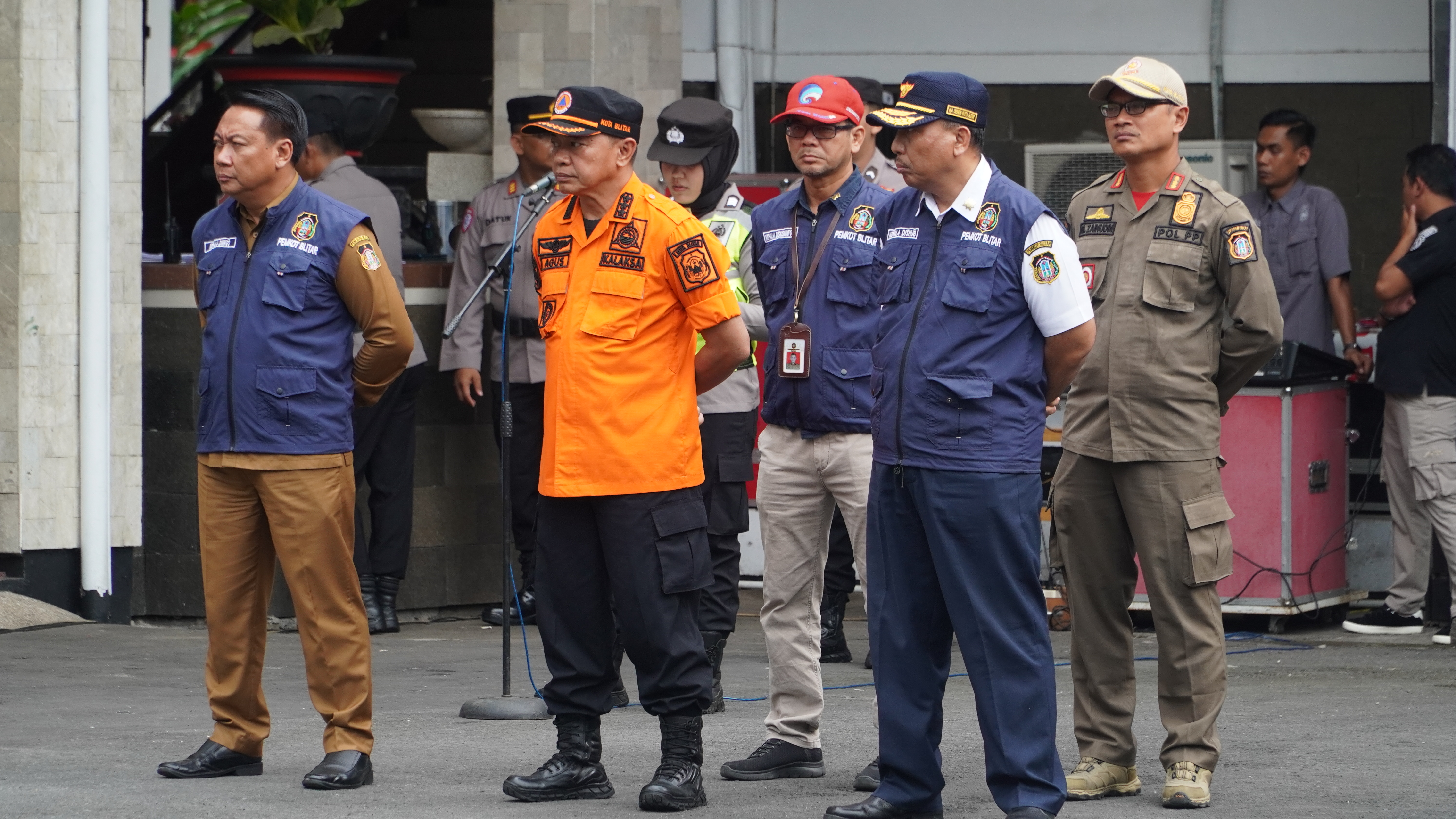 31 Desember 2024 - Apel gelar pasukan pergantian TAHUN BARU 2025