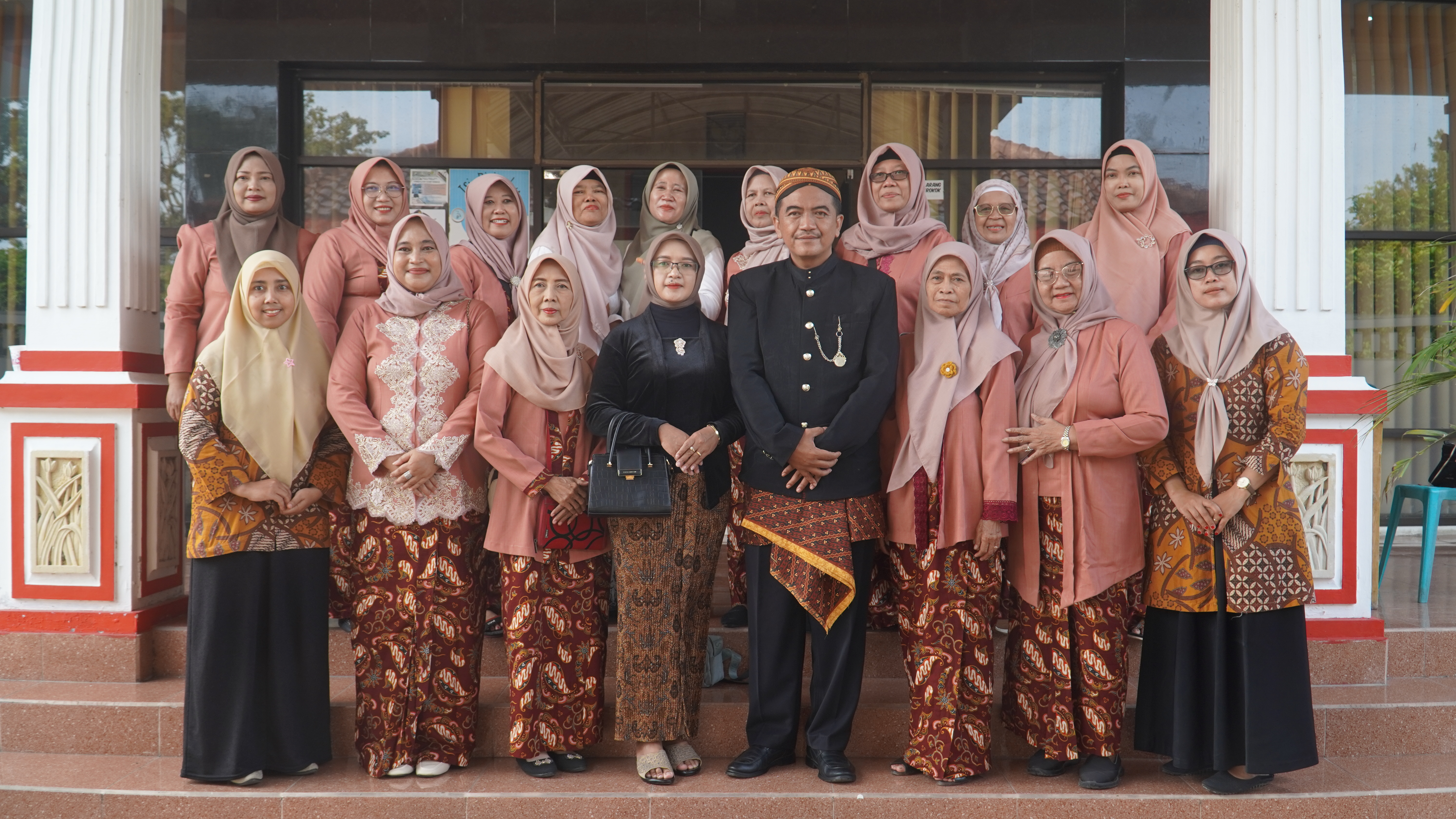 22 Mei 2025 - Kirab Budaya Bersih Desa Kelurahan Pakunden