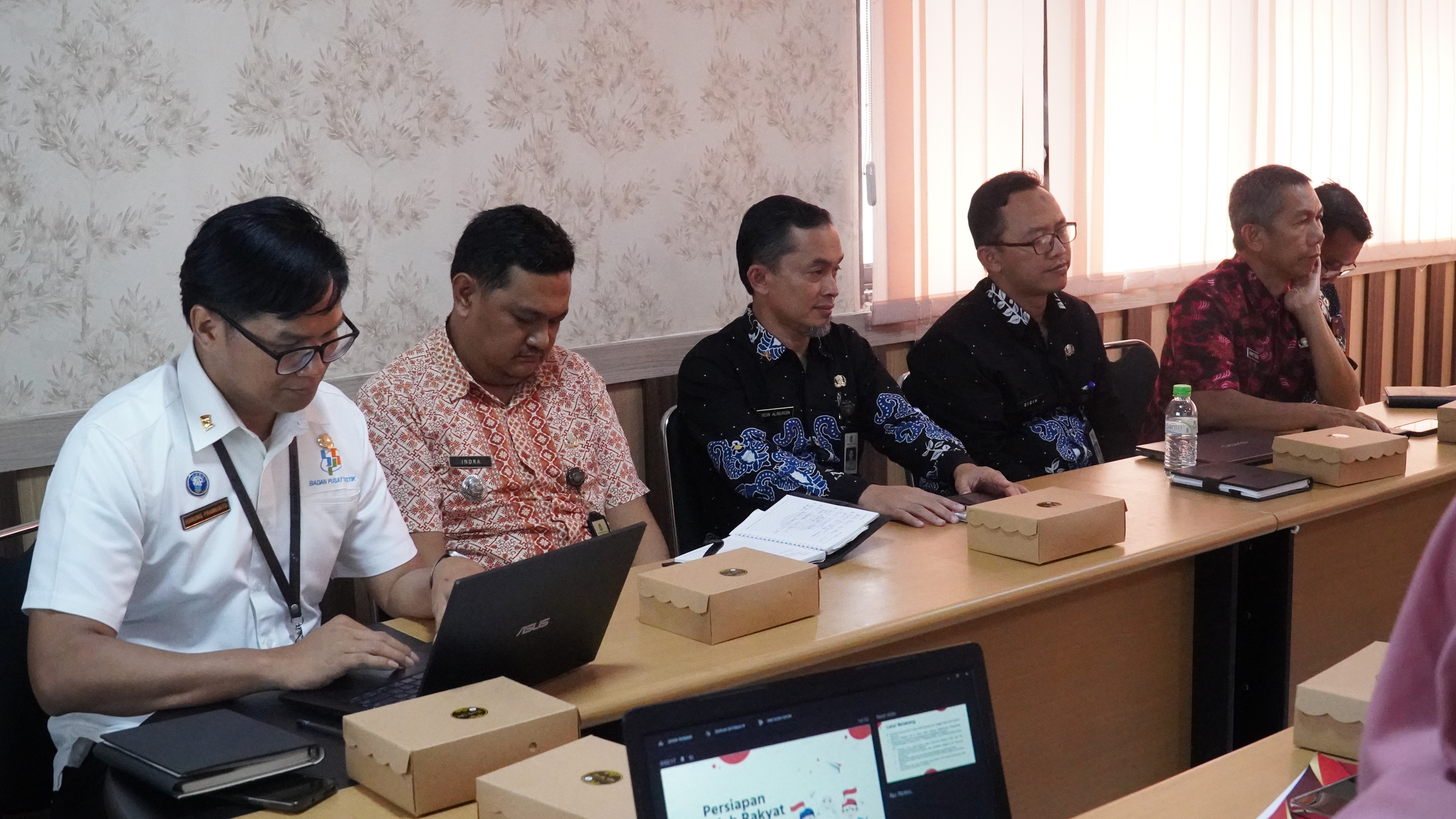 21 Mei 2025 - Rakor Persiapan Sekolah Rakyat di ruang rapat Lt 2 BPKAD