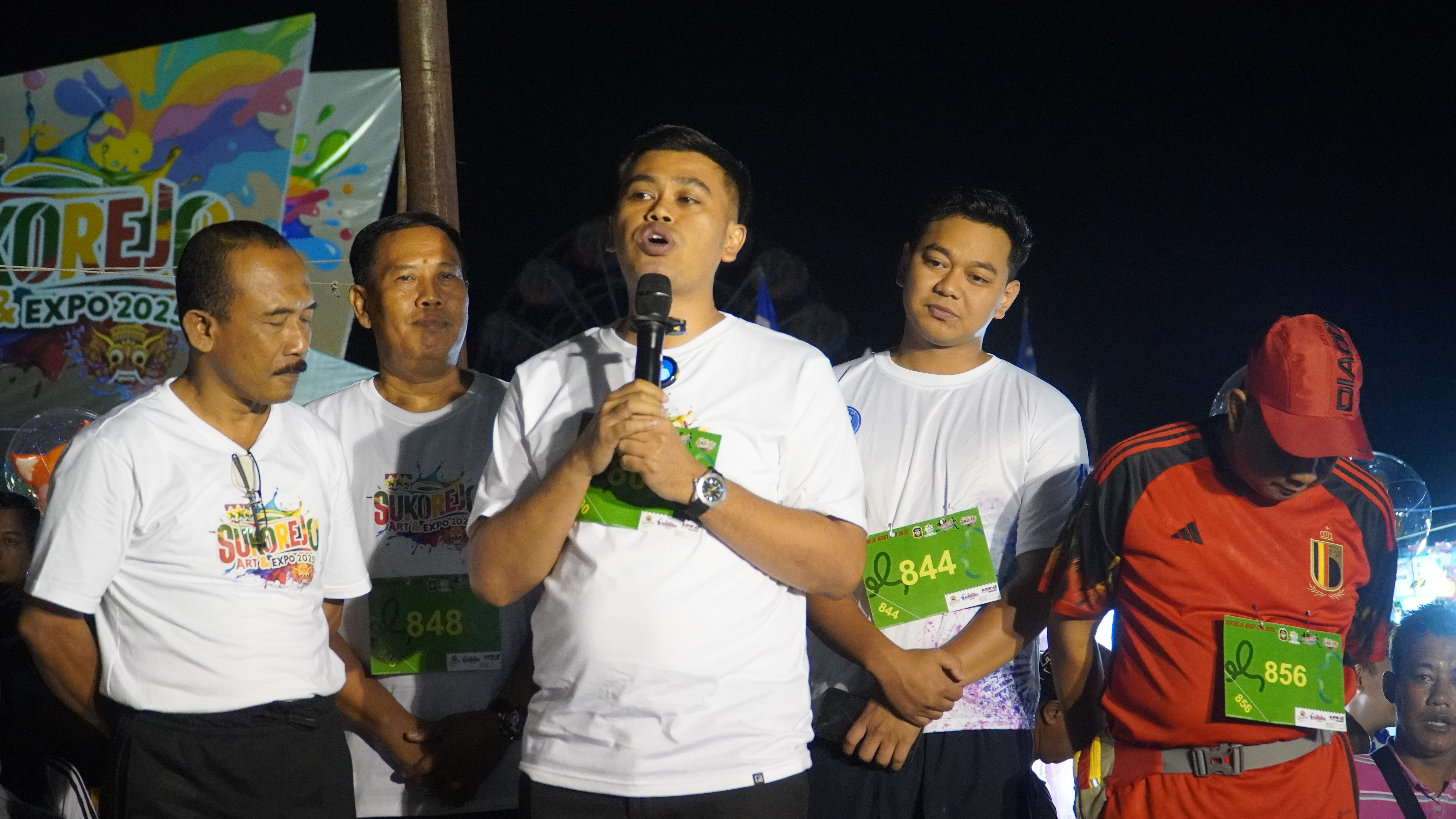 Pemberangkatan SUKOREJO NIGHT RUN di Lapangan Kelurahan Turi