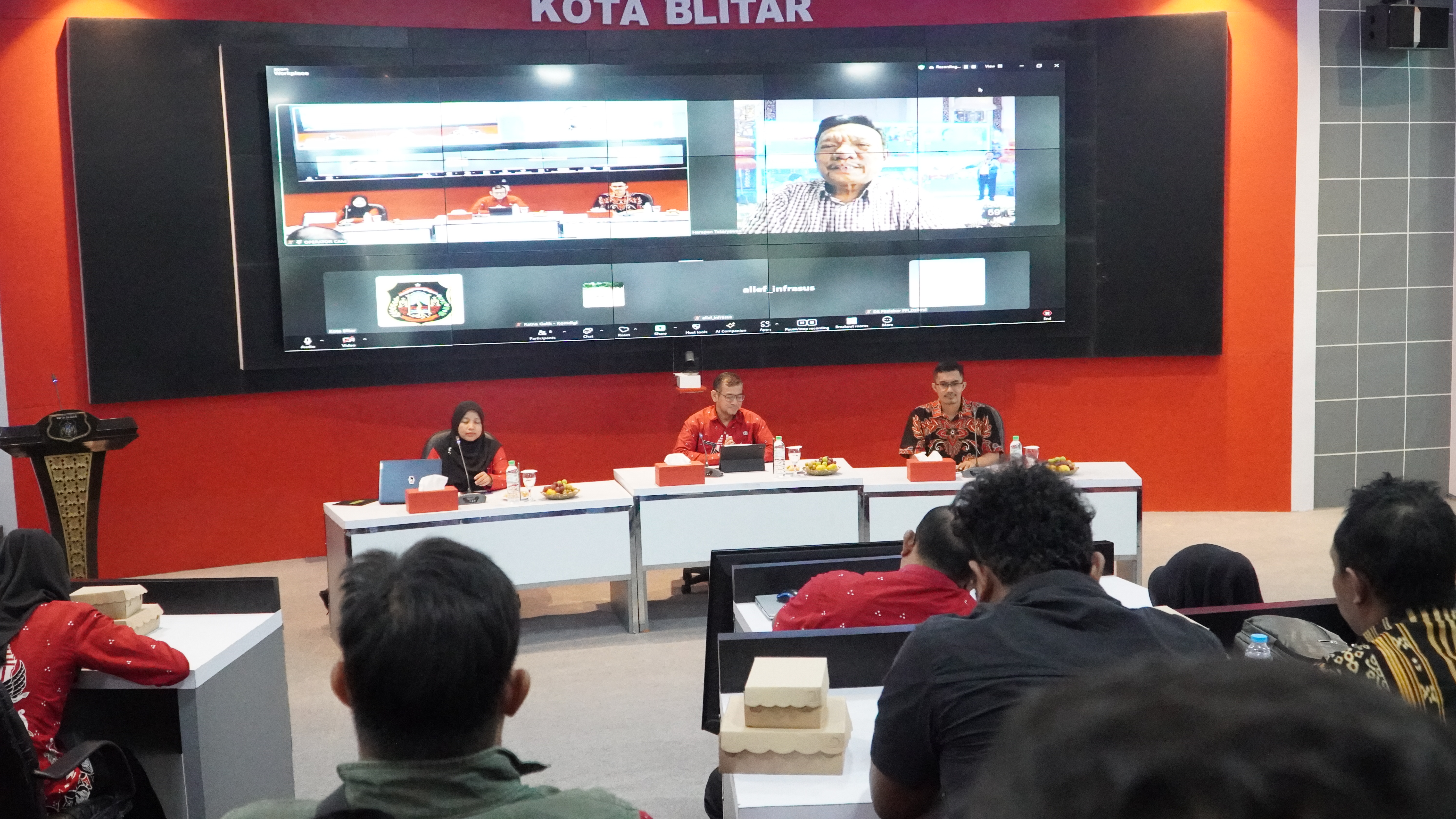 14 November 2024 - Monitoring dan Evaluasi Layanan Nomor Tunggal Panggilan Darurat Call Center  112