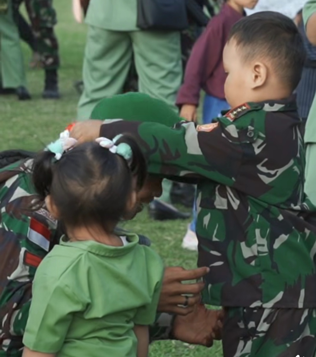 7 rabu Penyambutan Purna Tugas Operasi Satgas Pamtas Kewilayaan Yonif 511 DY
