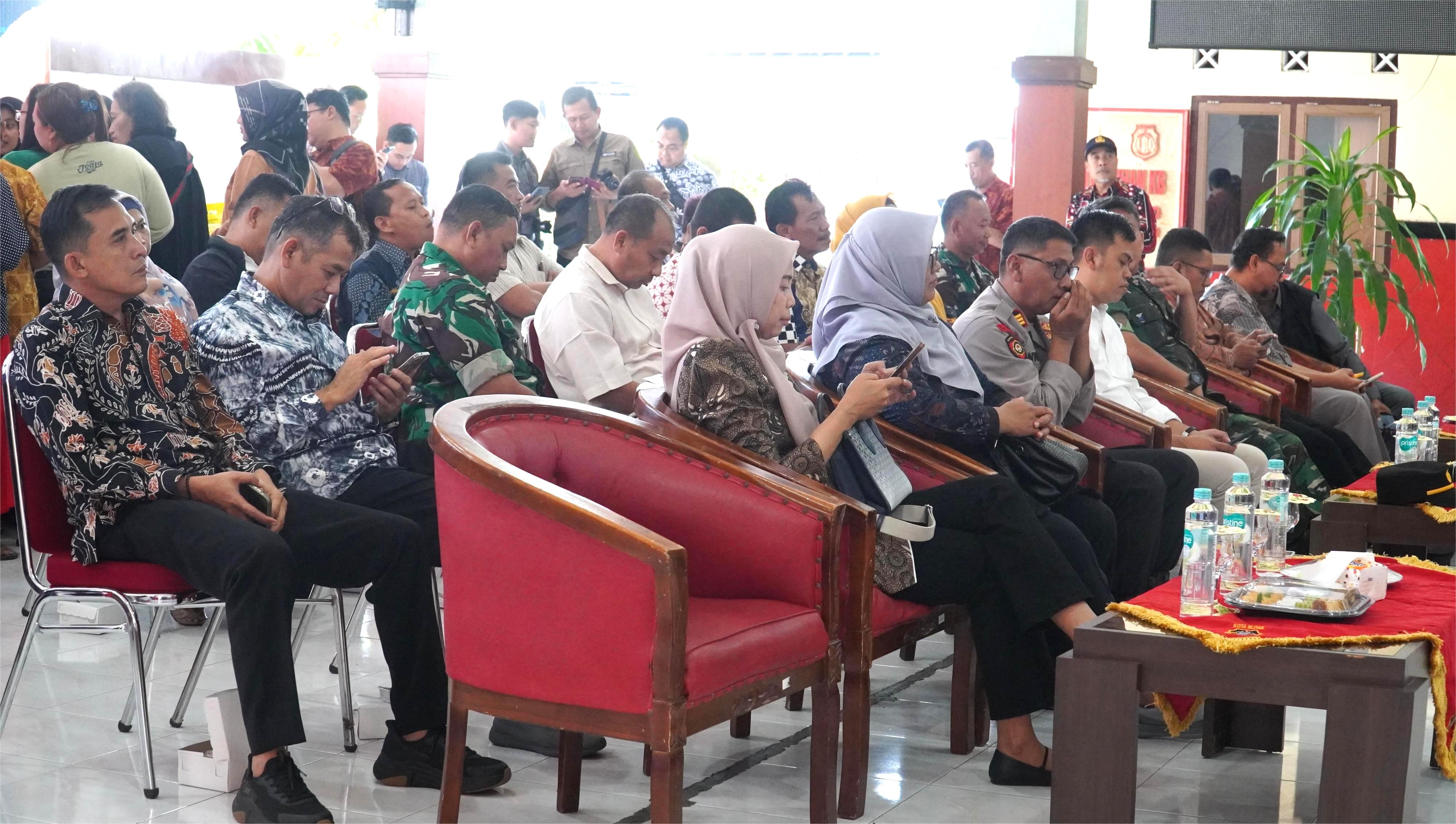 30 Agustus 2025-Zoom Meeting Gerakan PanganMurah (GPM) Serentak di 7.285 Kec.Seluruh Indonesia di Balai Kec.SUKOREJO