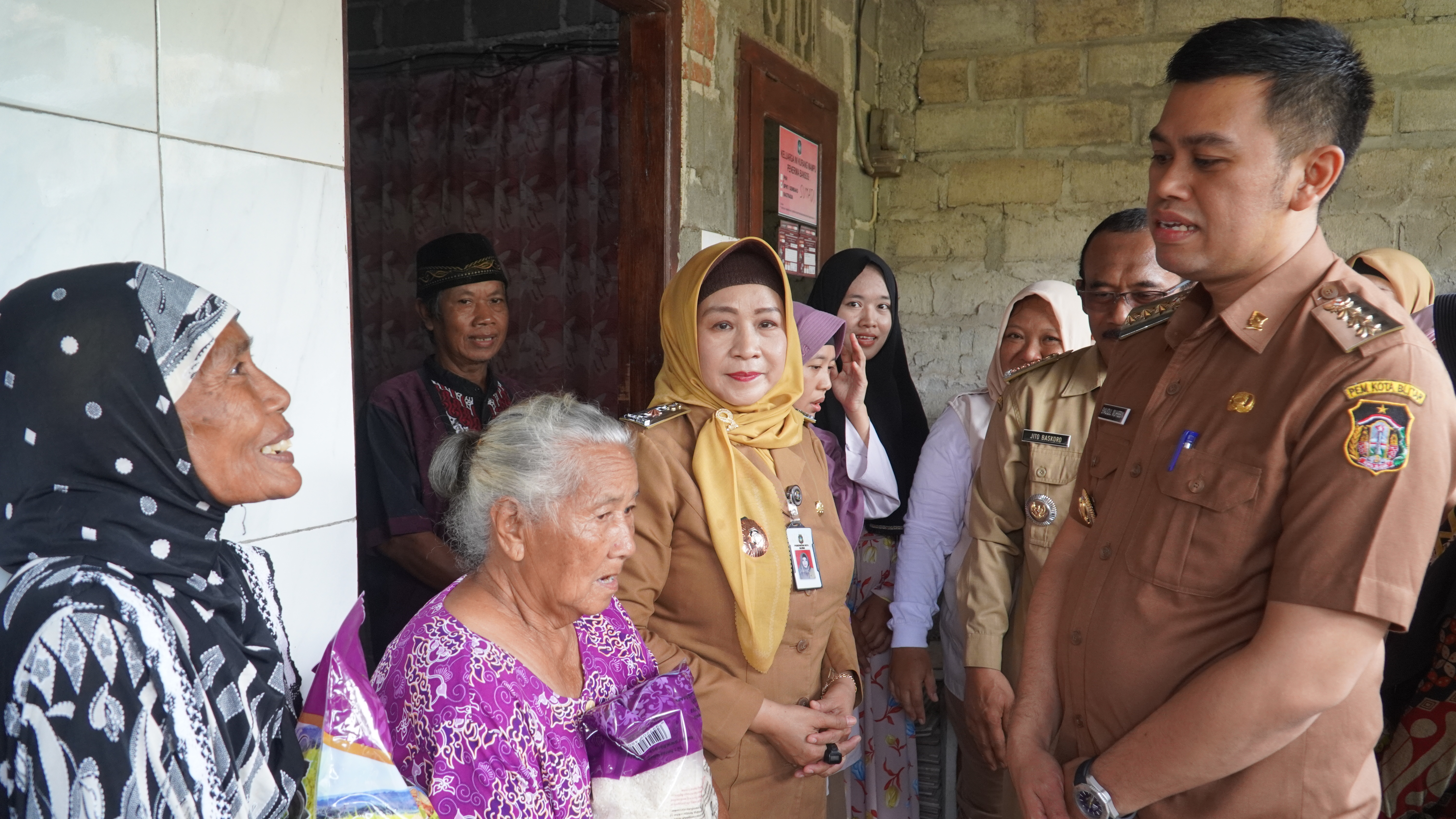 24 Maret 2025 - Penyerahan CSRPT HM SAMPOERNA pada Warga Jalan Joko Kandung 09 Kel.Blitar