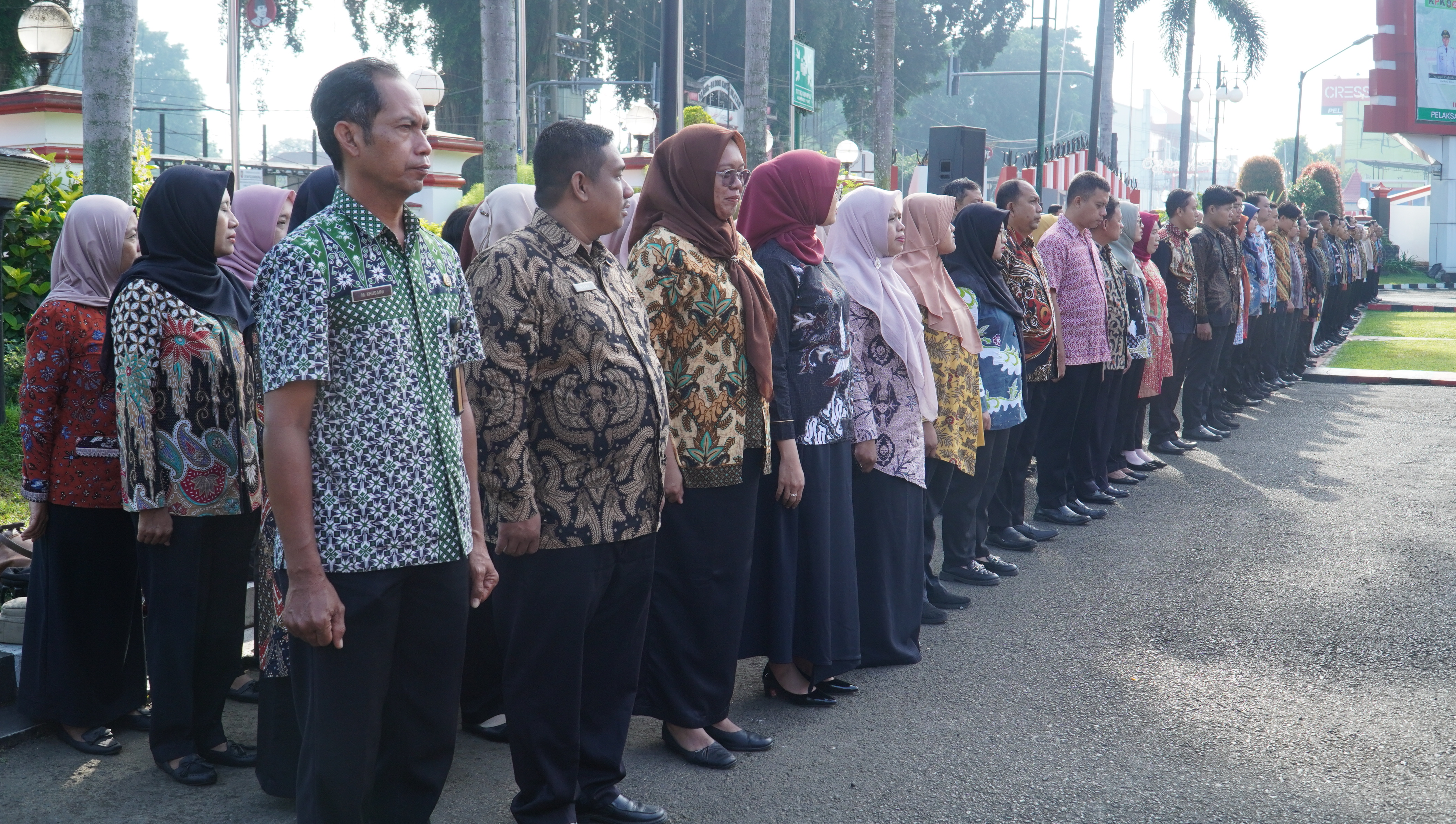 1 September 2025-Apel Gabungan ASN PEMKOT BLITAR (Pembina Apel Bapak Walikota Blitar)