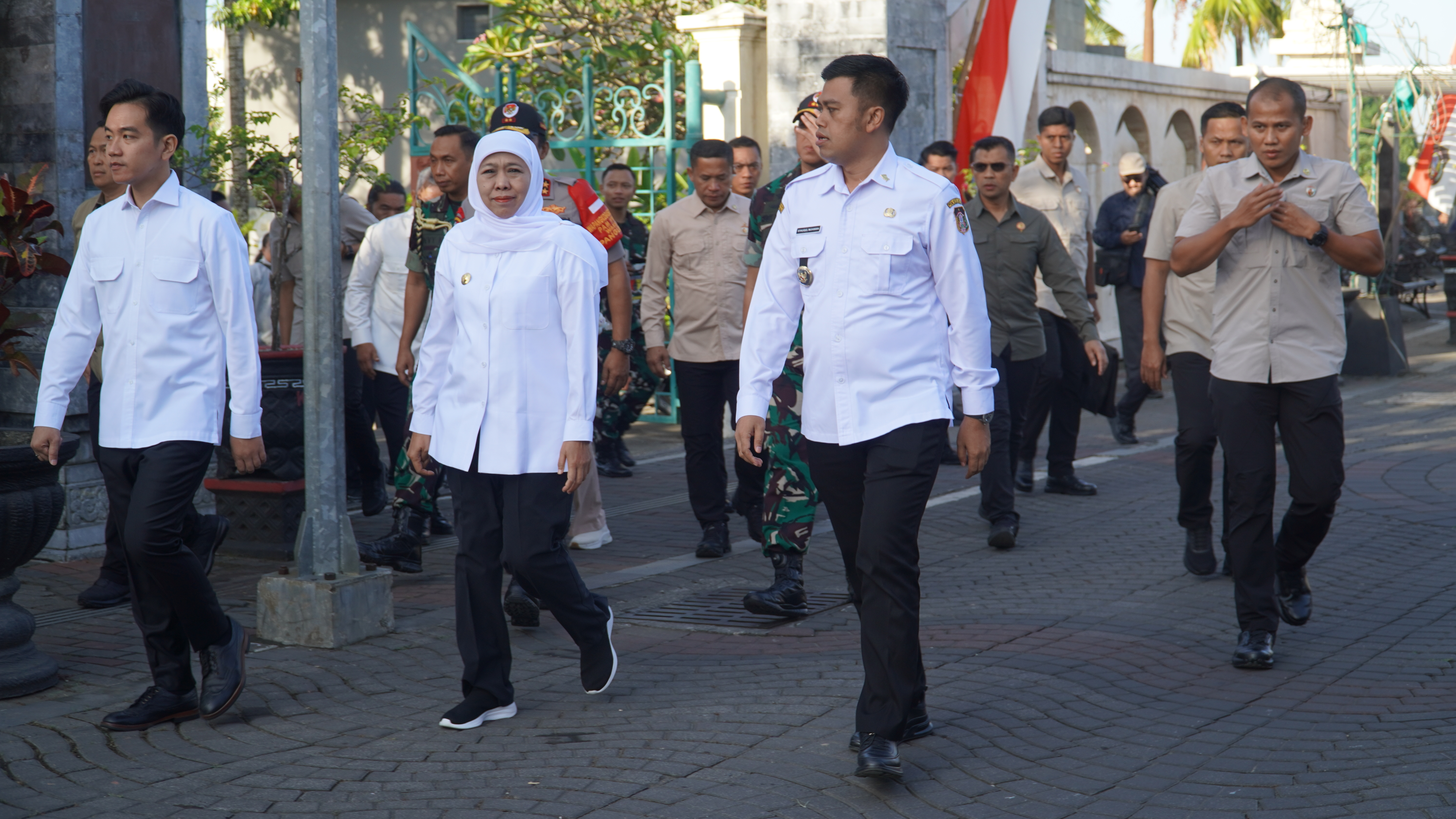 18 Juni 2025 - Sarapan Pagi bersama Wakil Presiden RI di Pecel Mbok Bari 6