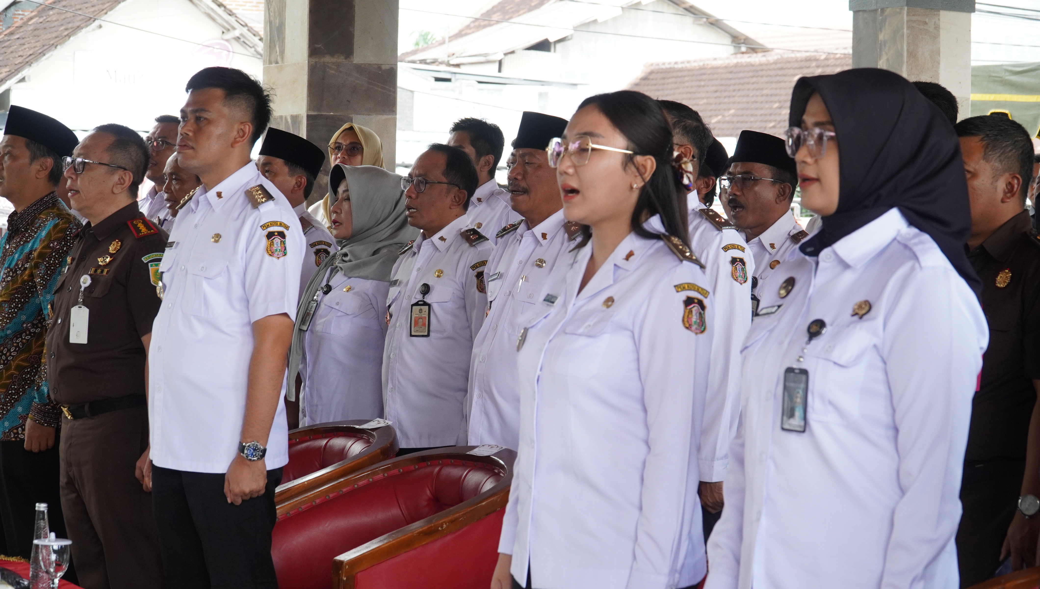 22 Oktober 2025- Penandatangan Perjanjian Kerjasama antara KAJARI BLITAR dengan PEMKOT BLITAR di Balai Kel.SENTUL
