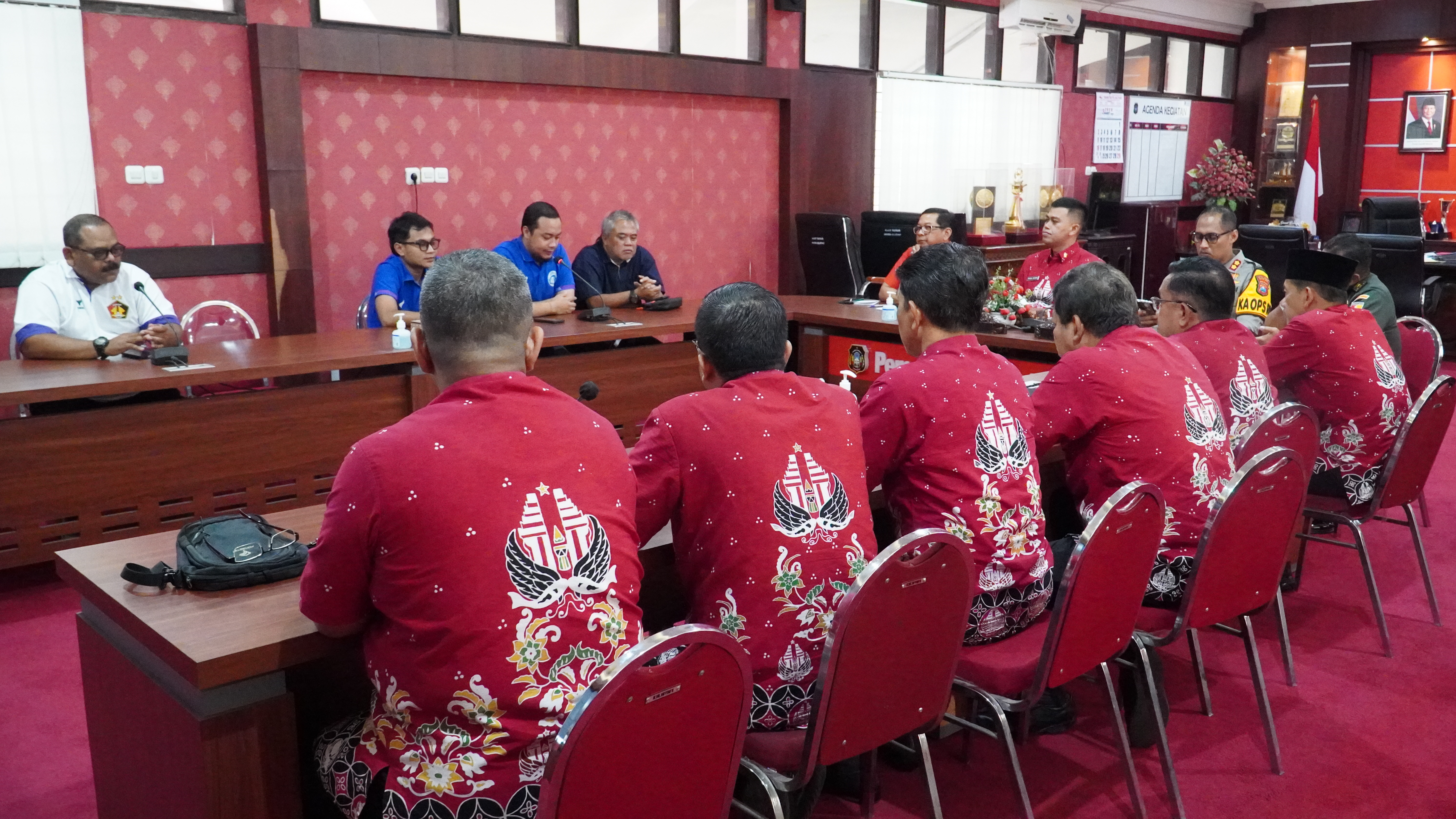 6 Maret 2025 - Audensi AREMAFC dan PERSIK KEDIRI