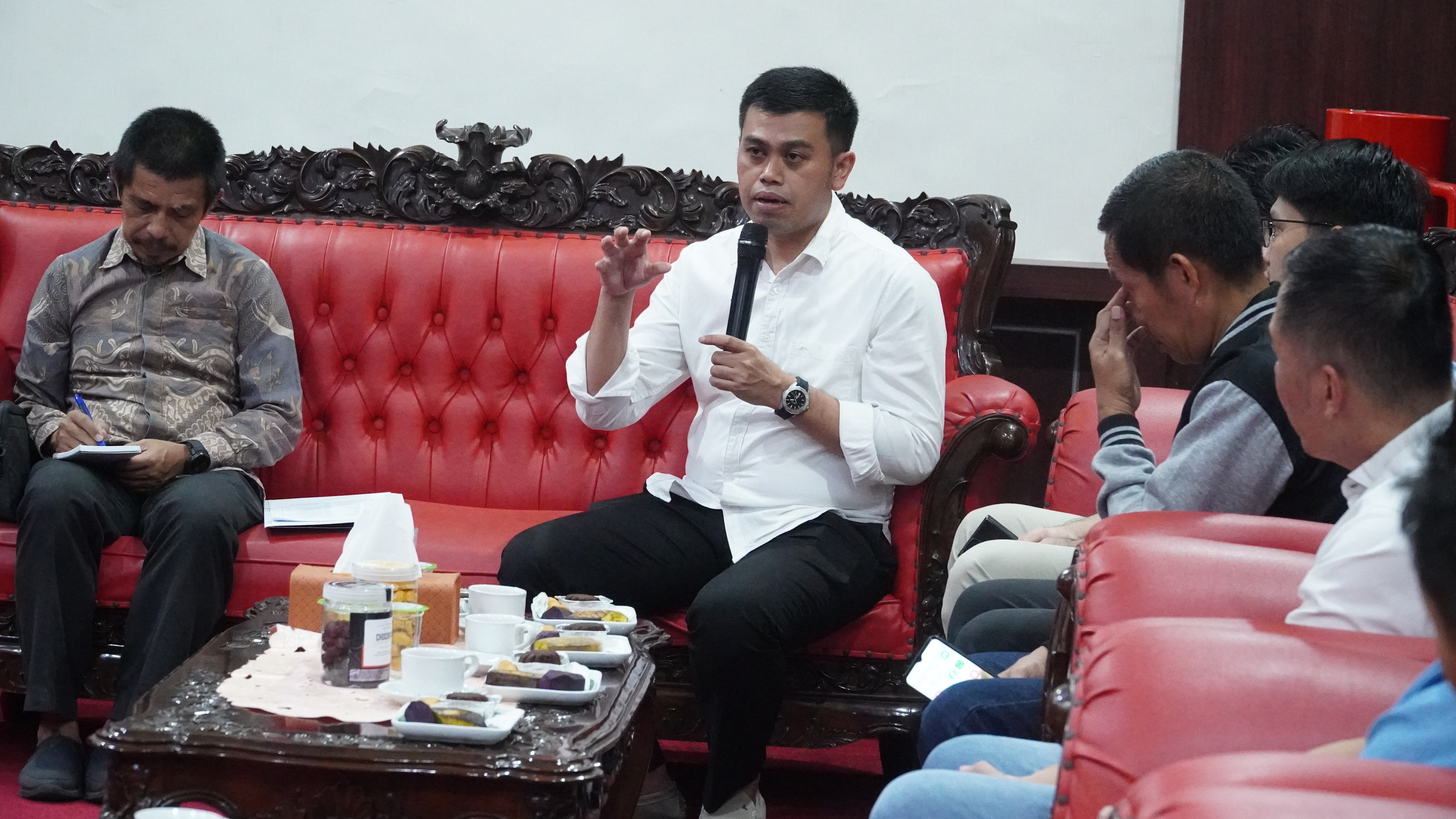 20 Maret 2025 - Pertemuan dengan FORUM CSR di Rumah Dinas Walikota Blitar