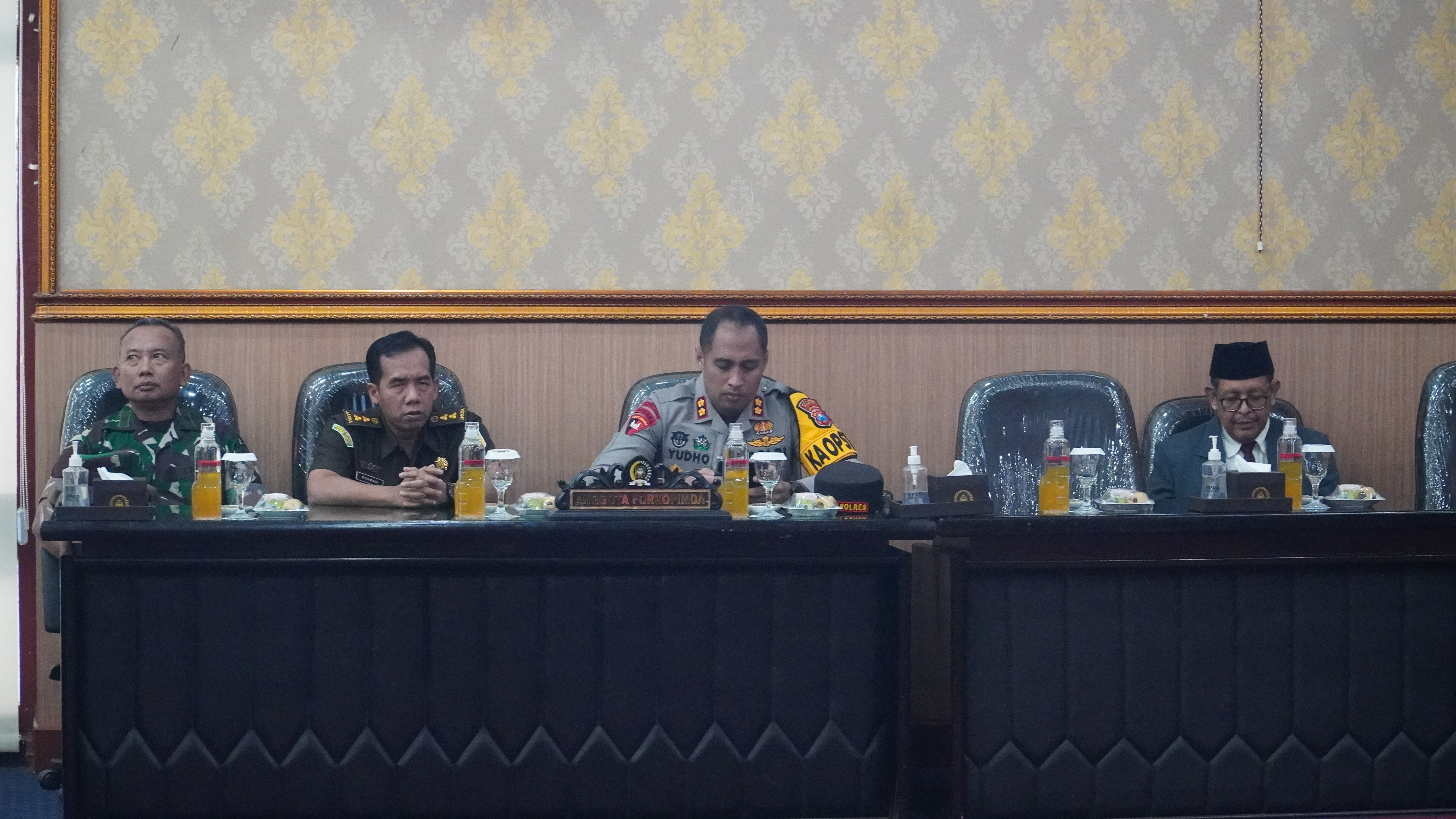 18 Februari 2025 - Rapat Paripurna DPRD