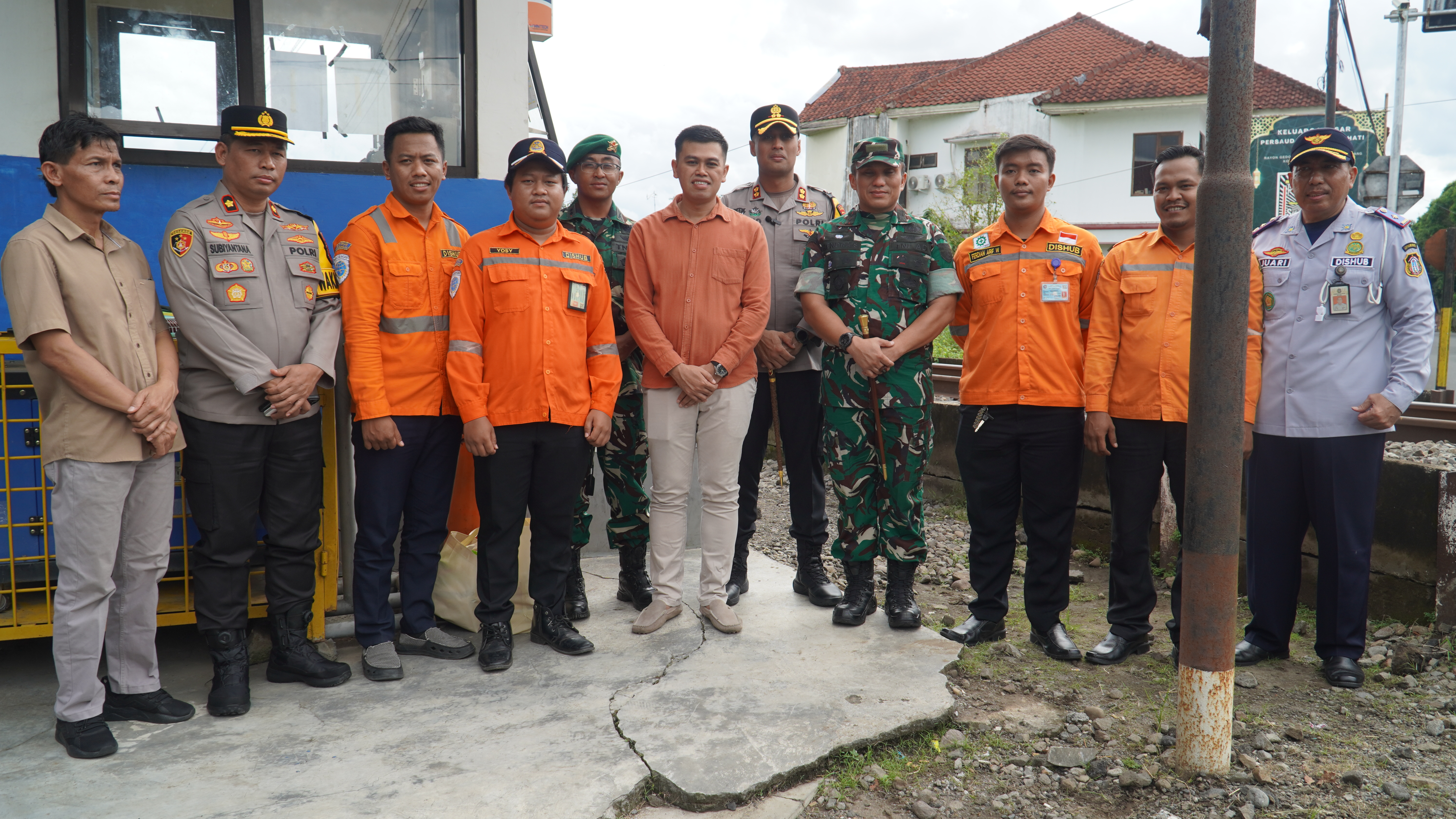 29 Maret 2025 - Monitoring Kesiapsiagaan POS PERLINTASAN KERETA API ( Ngegong, jl.Nias, jl.lekso (utara Shuhada Haji)