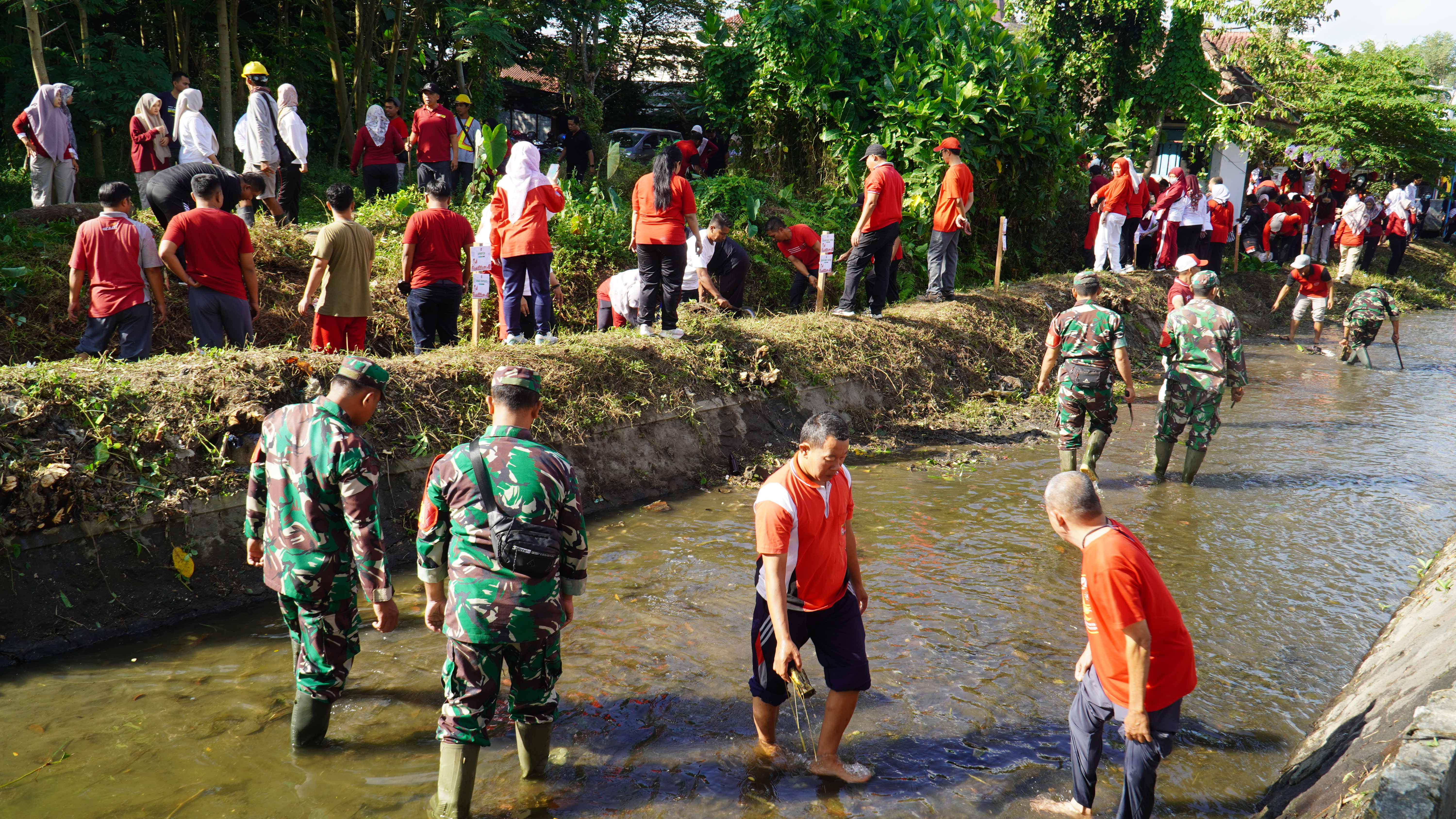 1. Agustus 2025- Kerja Bakti HUT RI K-80 Tahun 2025 Kota Blitar di Kali Kethek Sukorejo, Sungai Sumber Wayuh KEPAJENKIDUL, Sungai Dangu Sananwetan