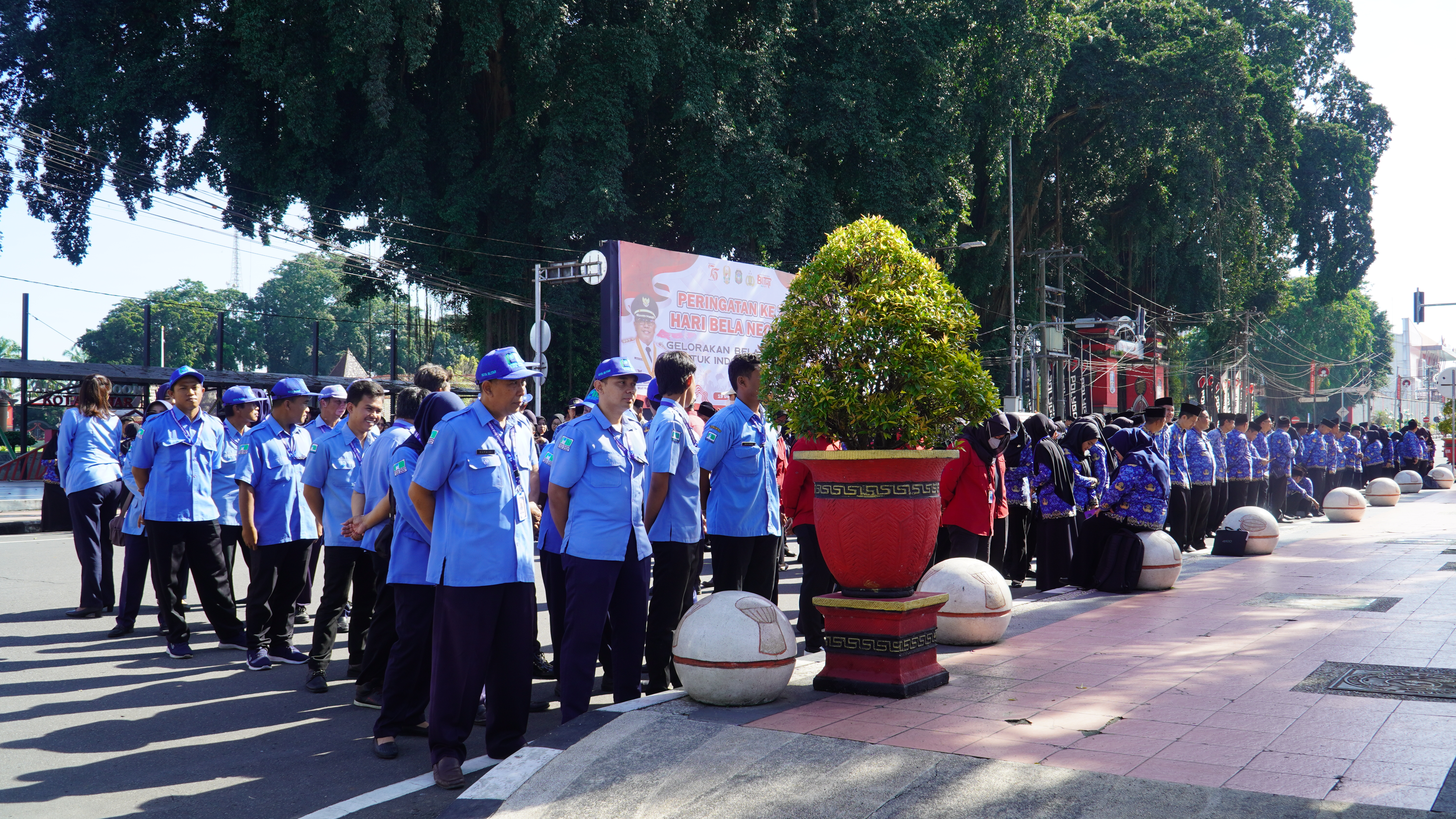 19 Desember 2024 - Upacara Peringatan HARI BELANEGARA Ke-76 &amp;amp; HARI IBU Ke-96 Pemkot Blitar Tahun 2024