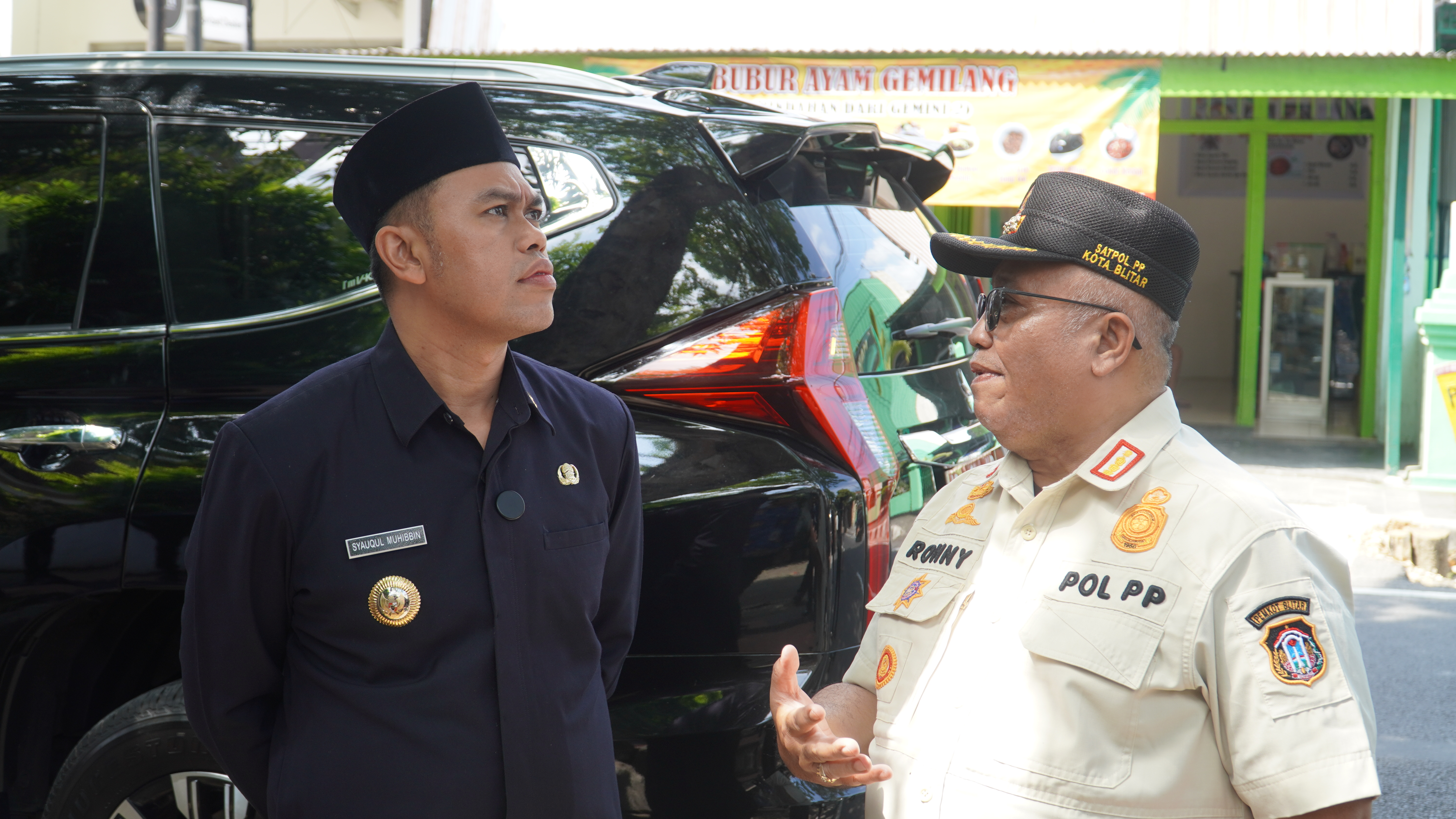 17 Juli 2025-Monitoring Penyegelan Fiber Optik Tak Berizin di Jl. dr.Wahidin, dan Jl.dr.Soetomo