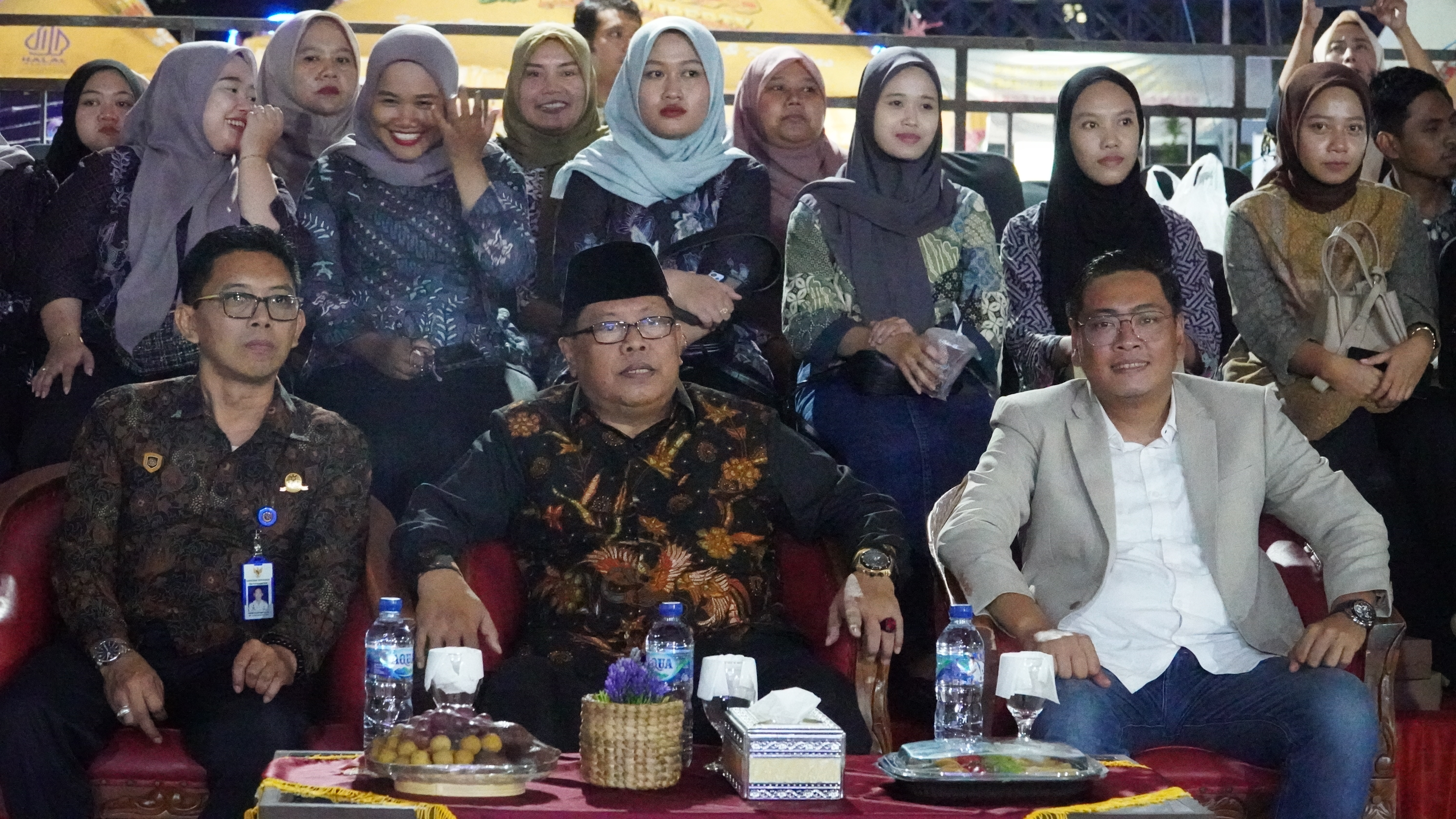 23 Desember 2024 - Penyerahan Hadiah TPS &amp;amp; Lomba foto di TPS PILKADA SERENTAK Tahun 2024