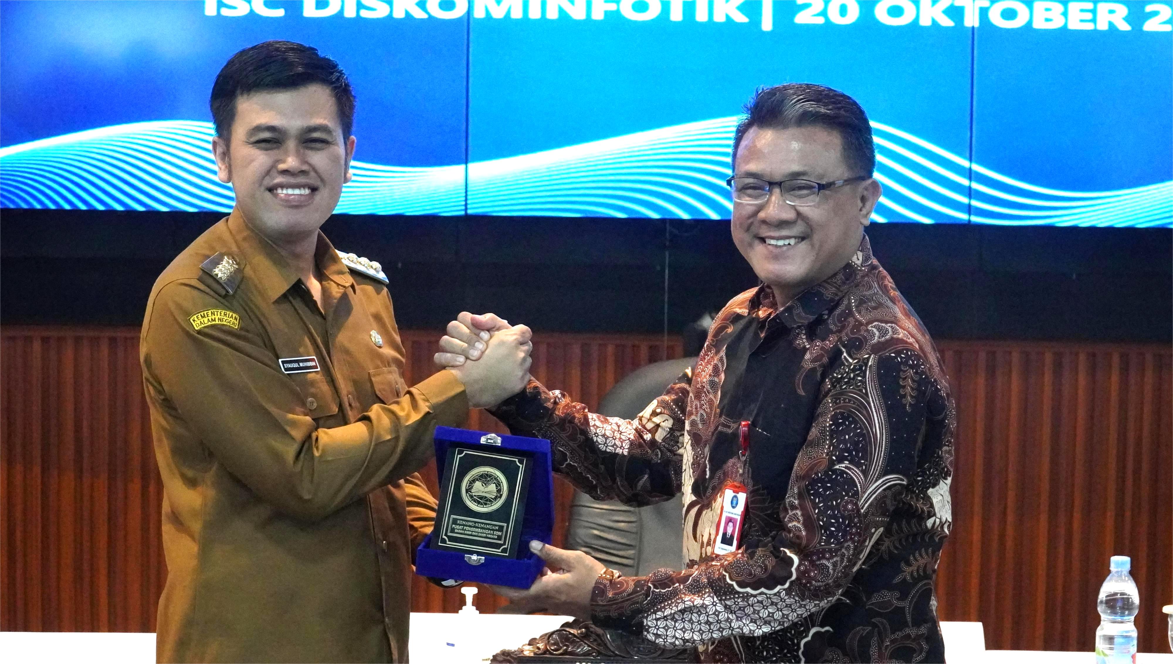 20 Oktober 2025- Pelatihan Non Sertifikasi Tehnis Keamanan SIBER bagi Aparatur di Pemerintah Kota Blitar