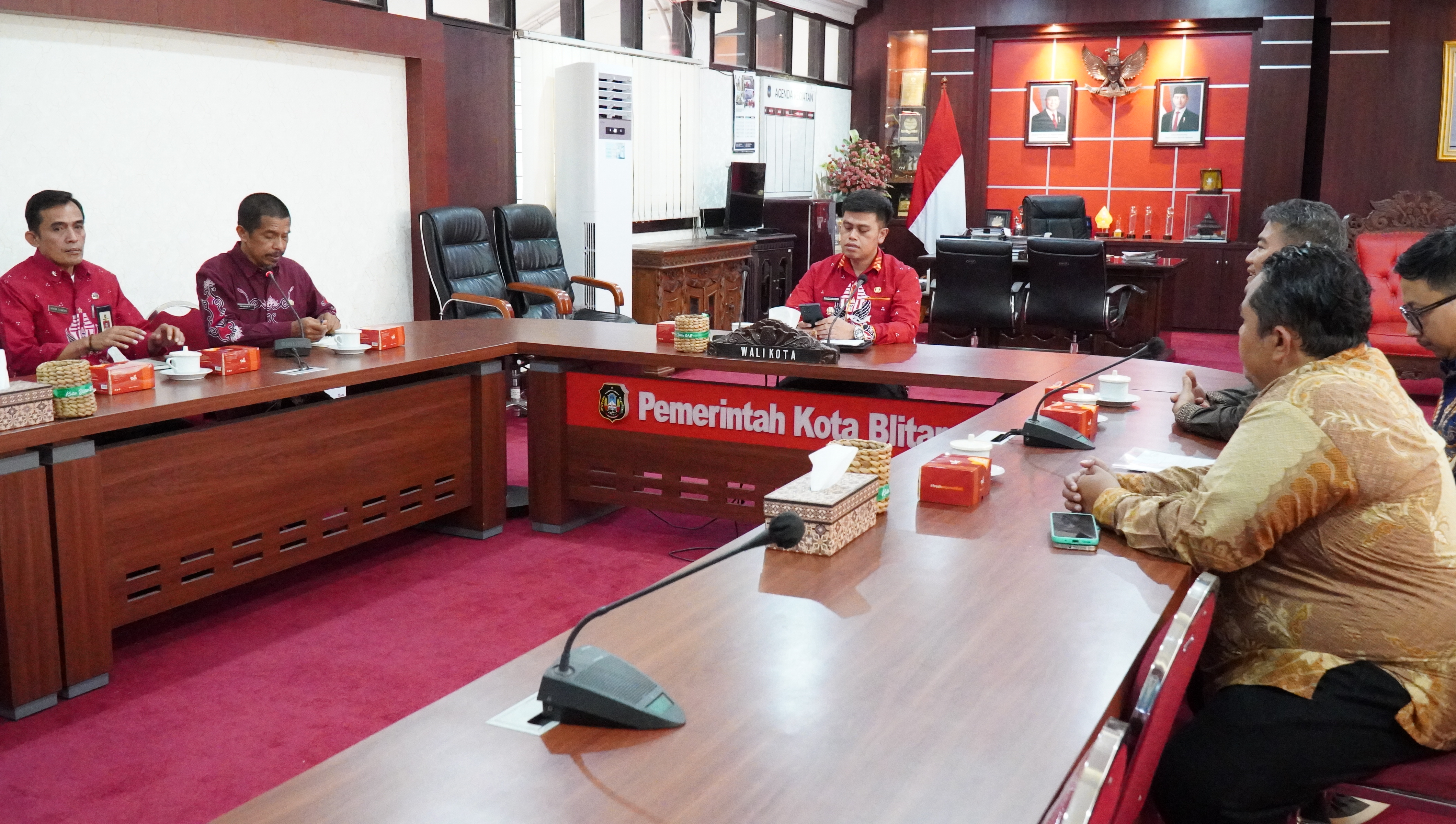 Audensi dengan JAWA POS