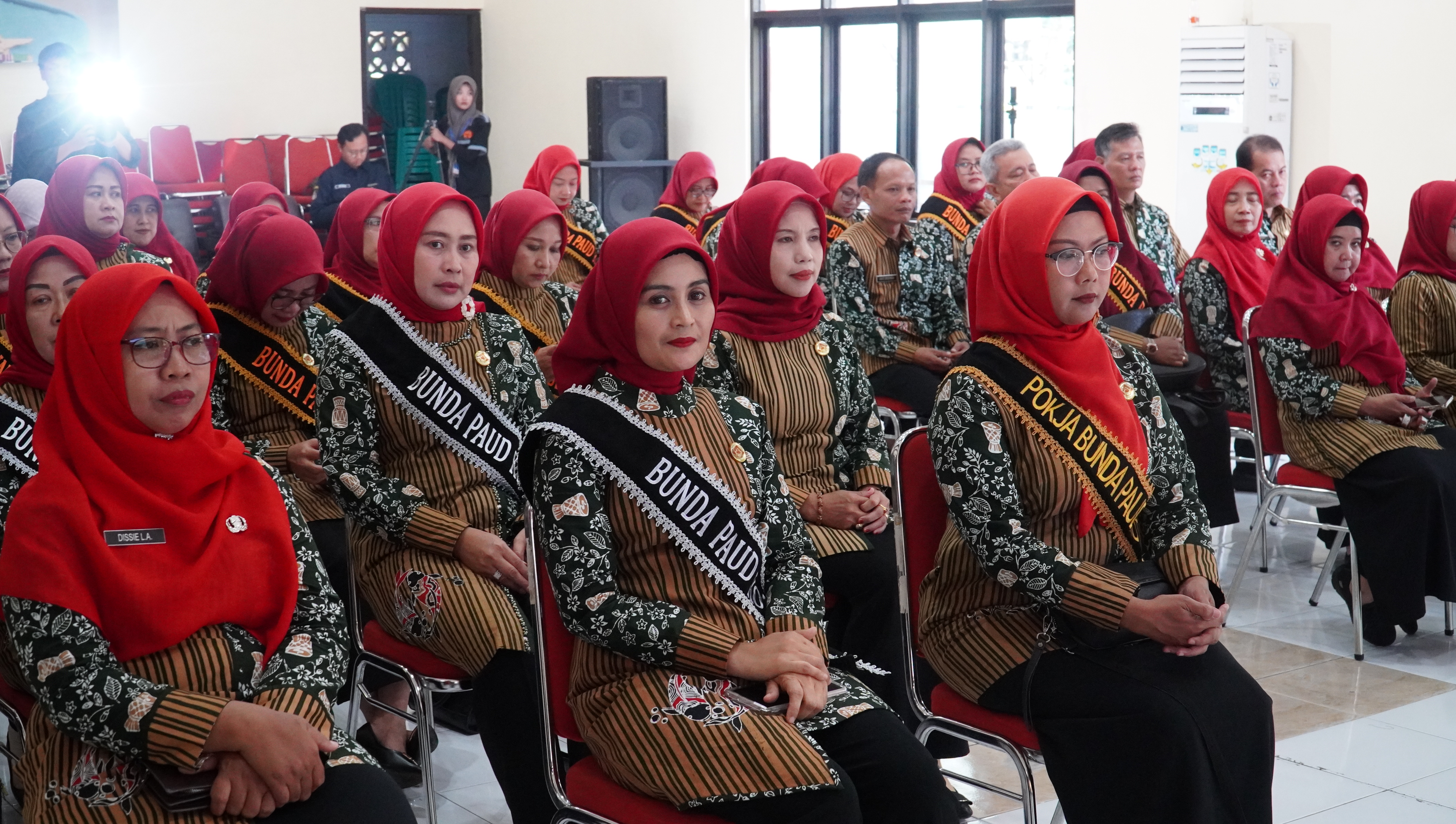 11 November 2025 - Pengukuhan BUNDA PAUD Kota Blitar serta BUNDA KECAMATAN dan KELURAHAN se-Kota Blitar Tahun 2025 di Aula Dispendik