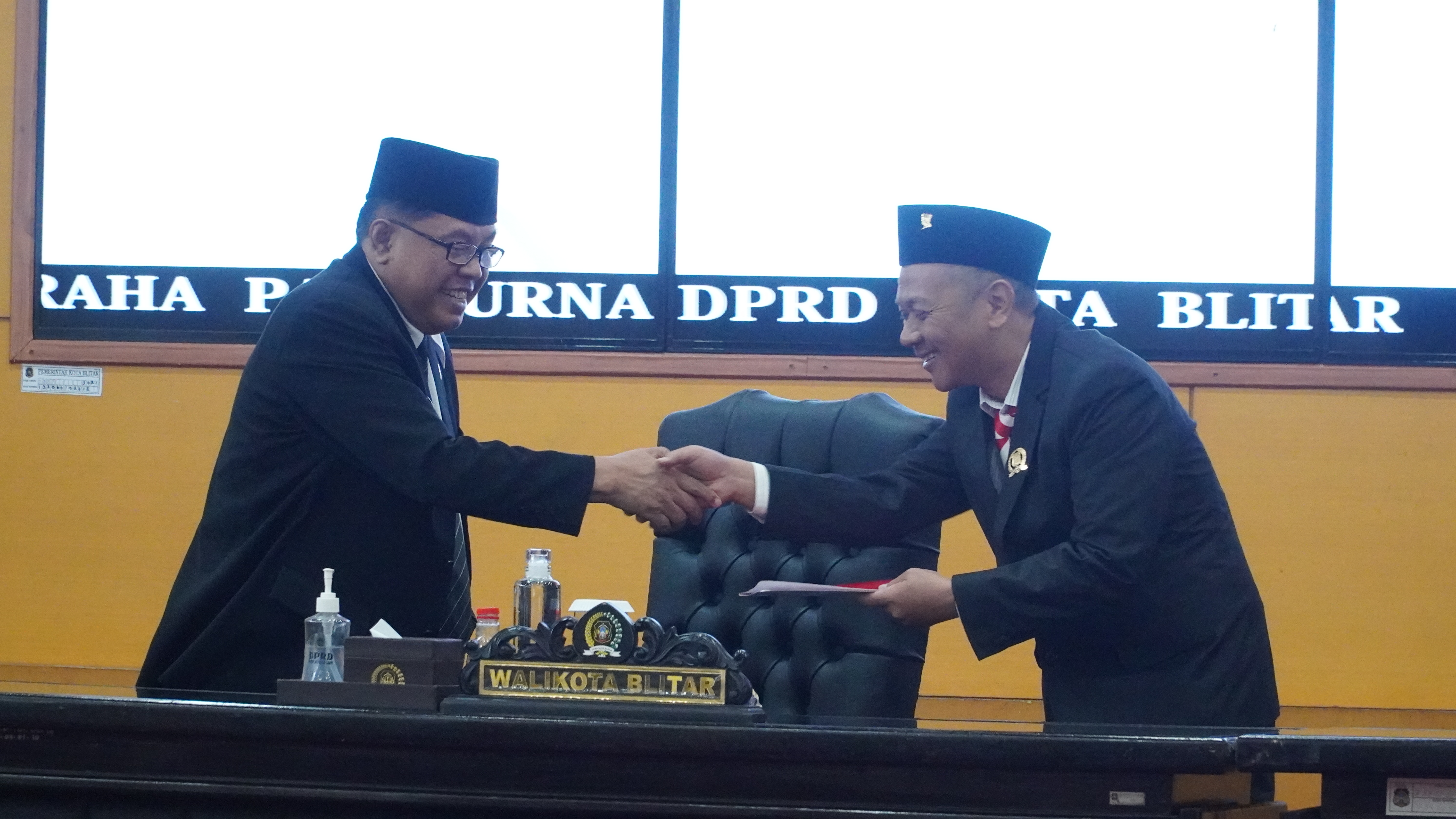 18 Februari 2025 - Rapat Paripurna DPRD